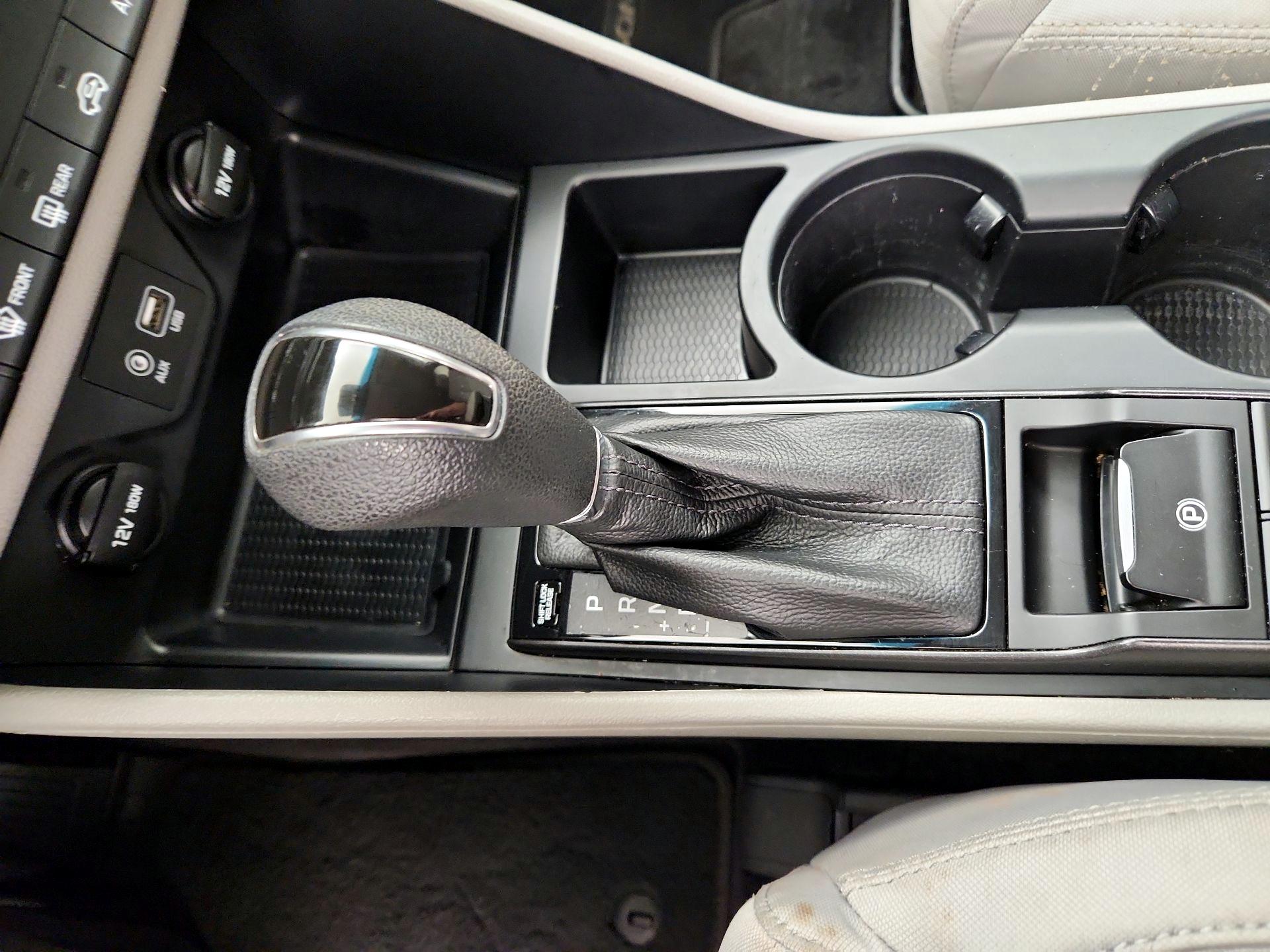 Thumbnail: 2020 Hyundai Tucson - 15