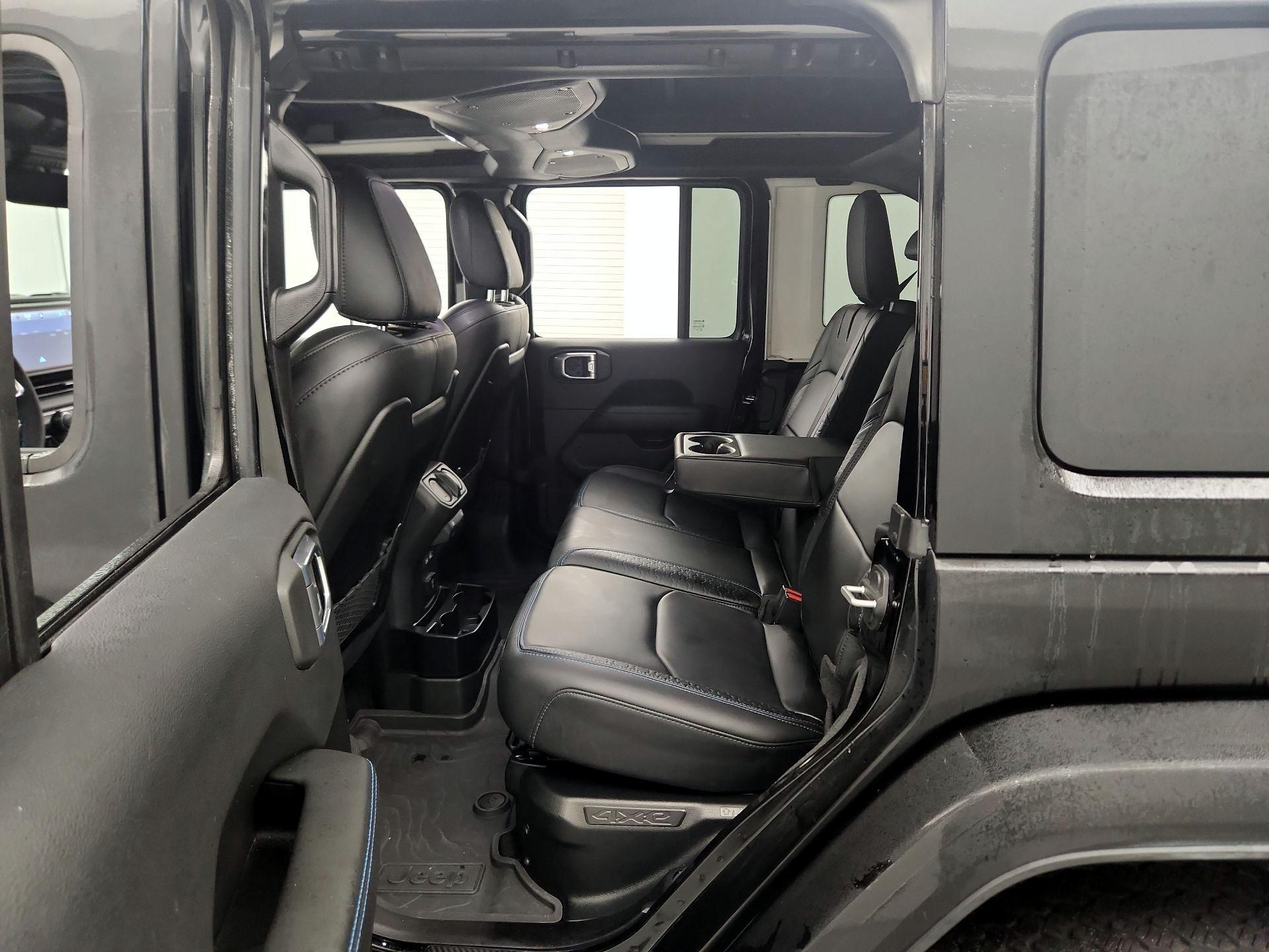 Thumbnail: 2024 Jeep Wrangler - 18