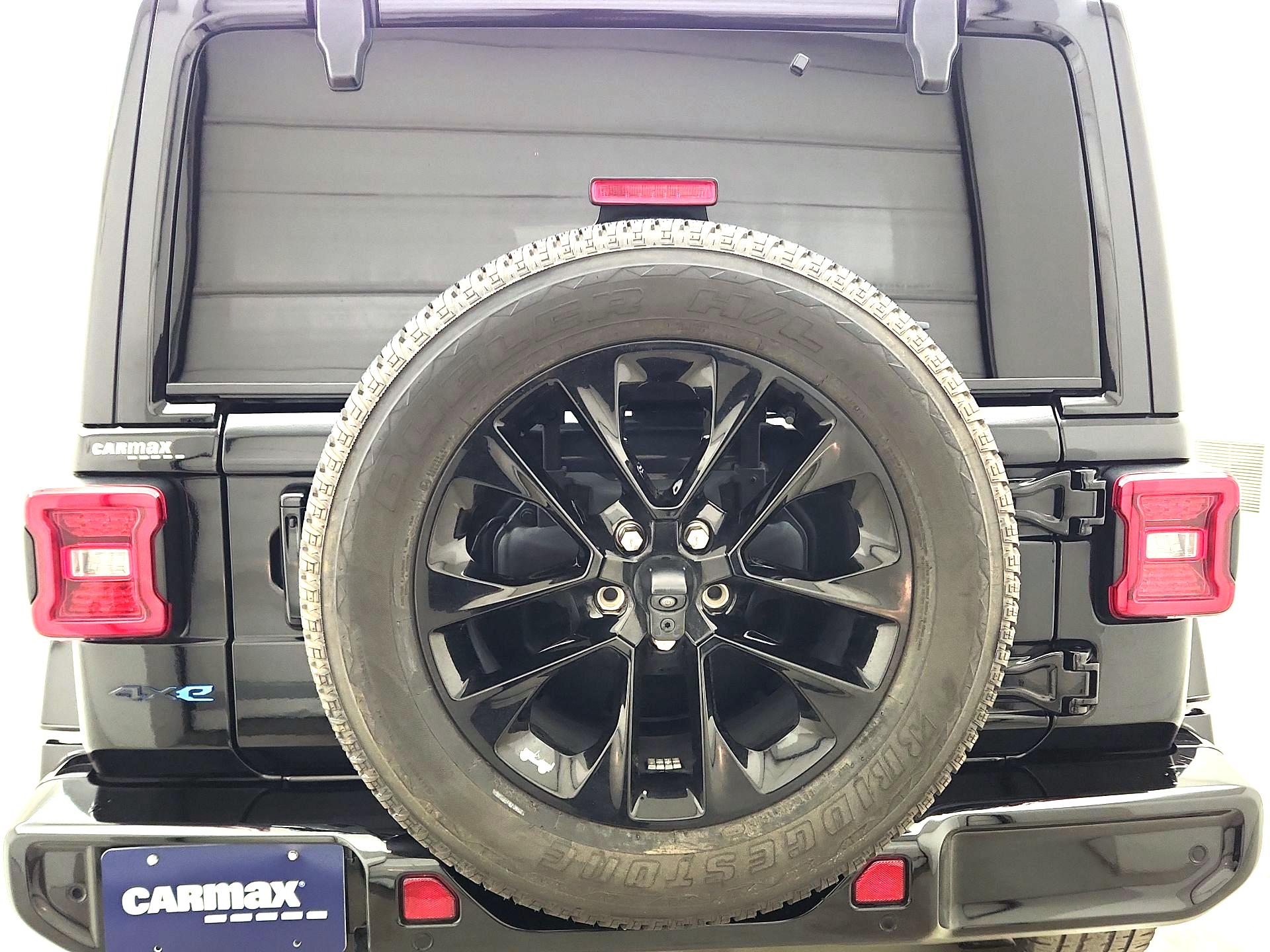 Thumbnail: 2021 Jeep Wrangler - 6