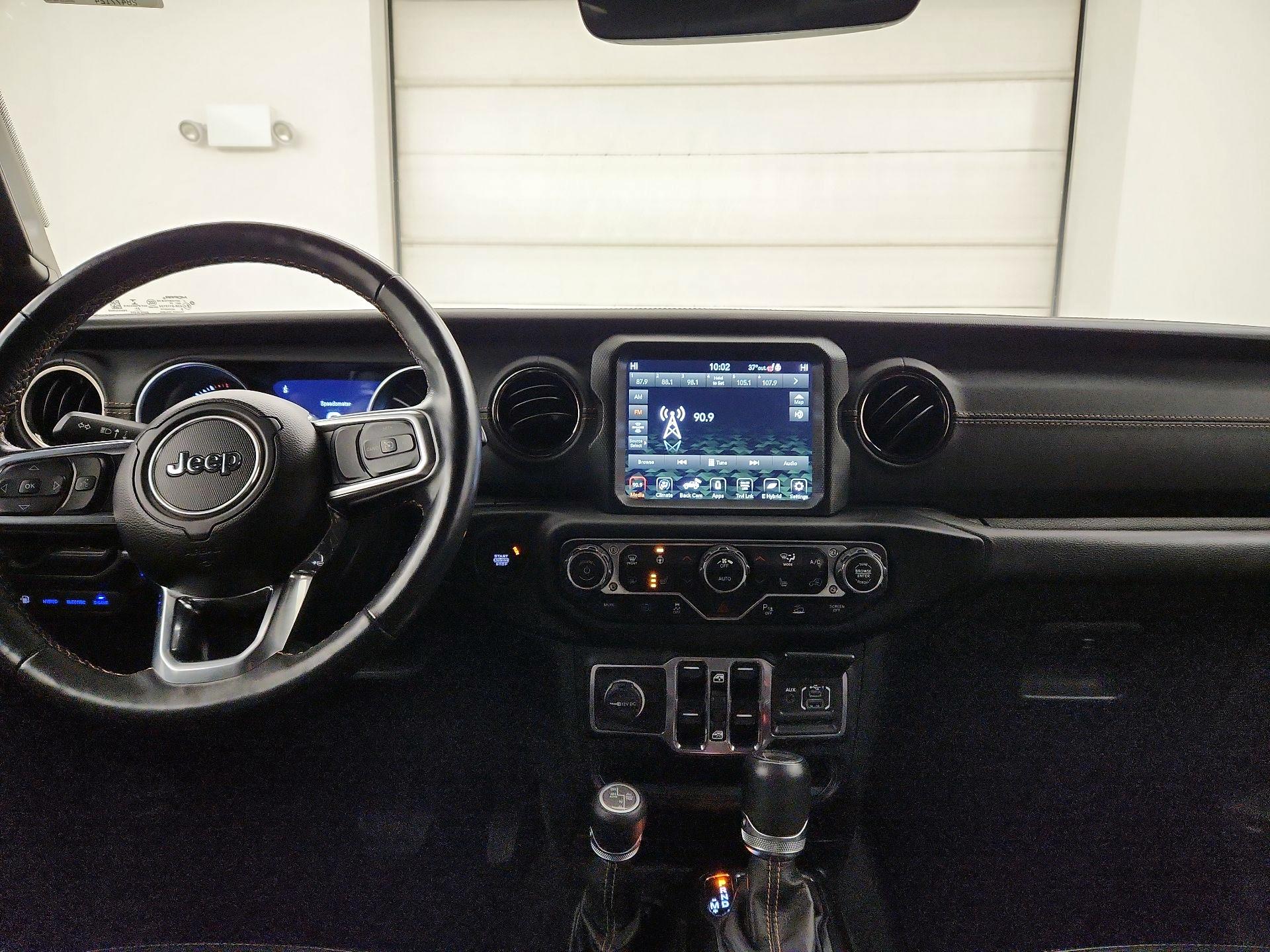 Thumbnail: 2021 Jeep Wrangler - 8