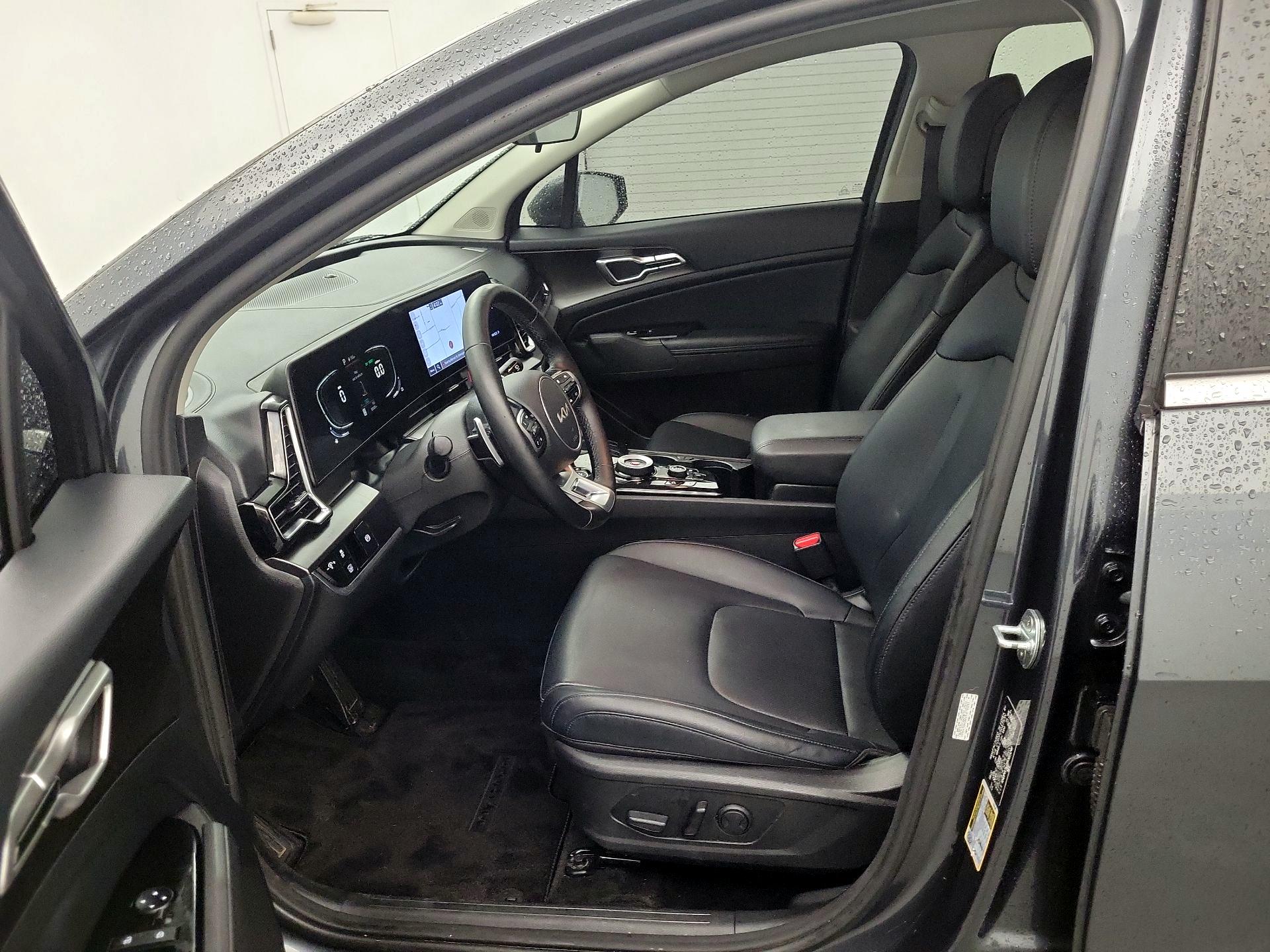 Thumbnail: 2023 Kia Sportage - 11