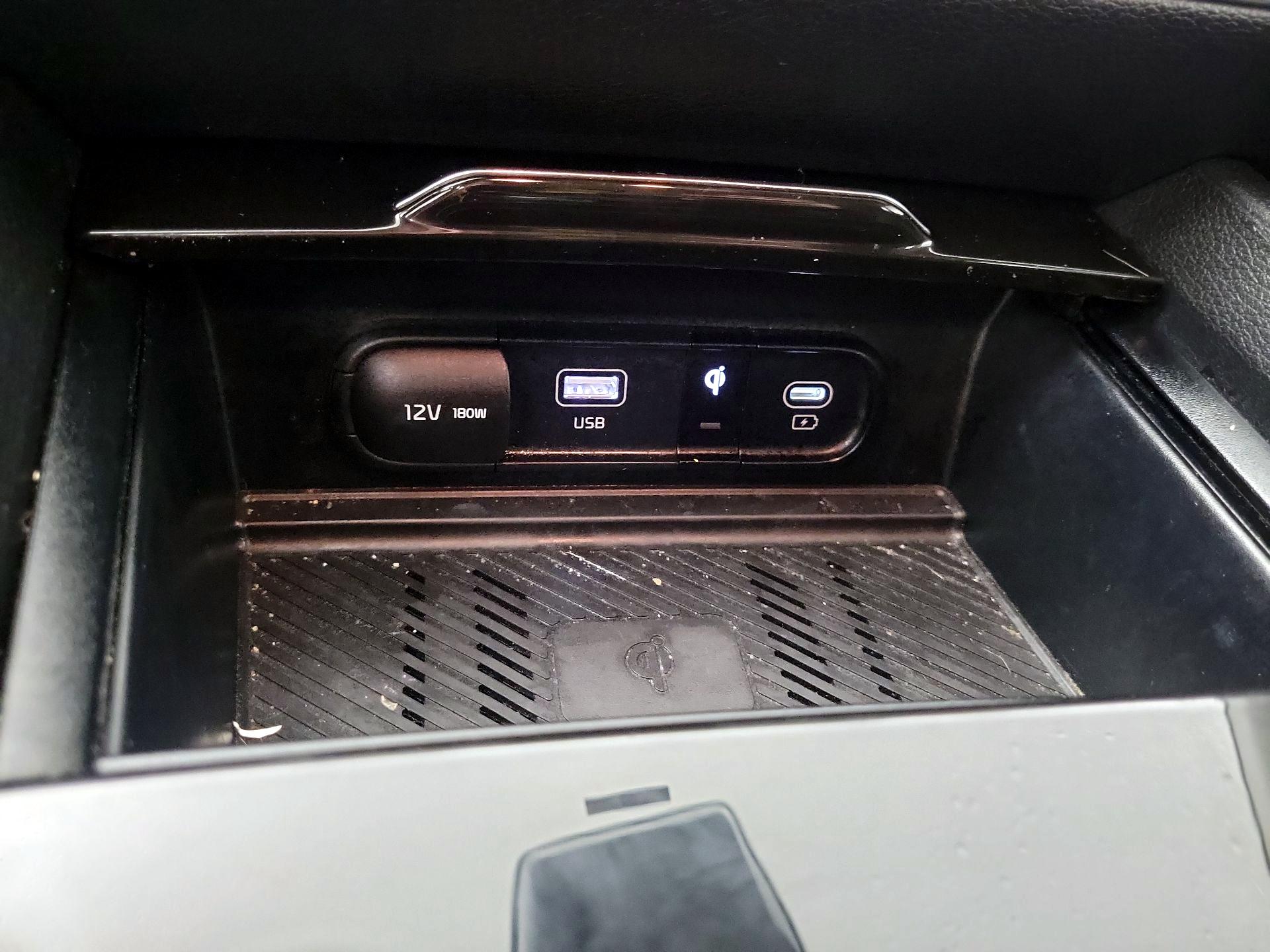 Thumbnail: 2023 Kia Sportage - 19