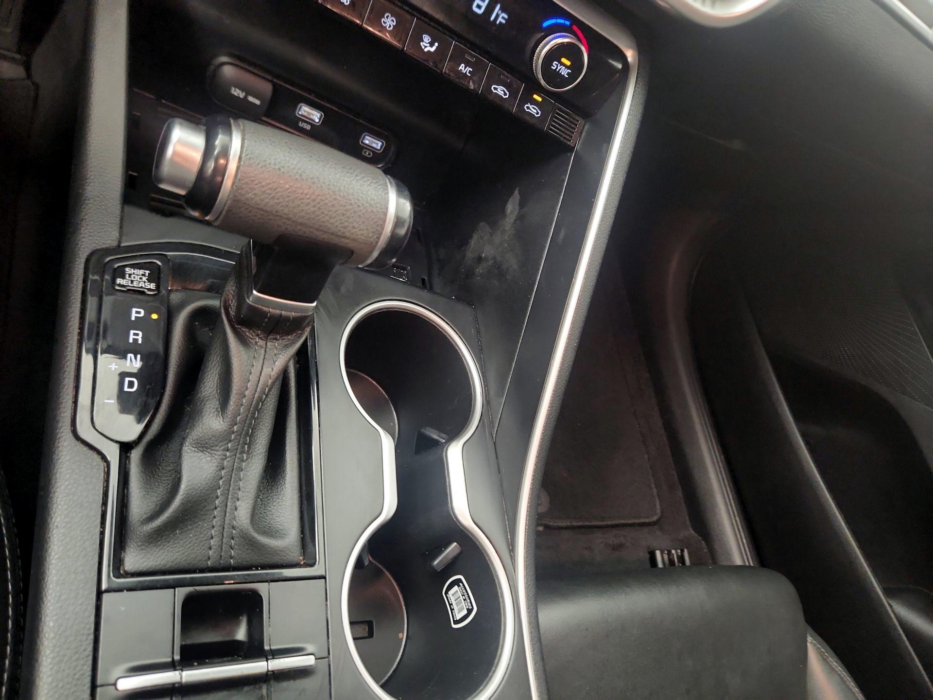 Thumbnail: 2023 Kia K5 - 16