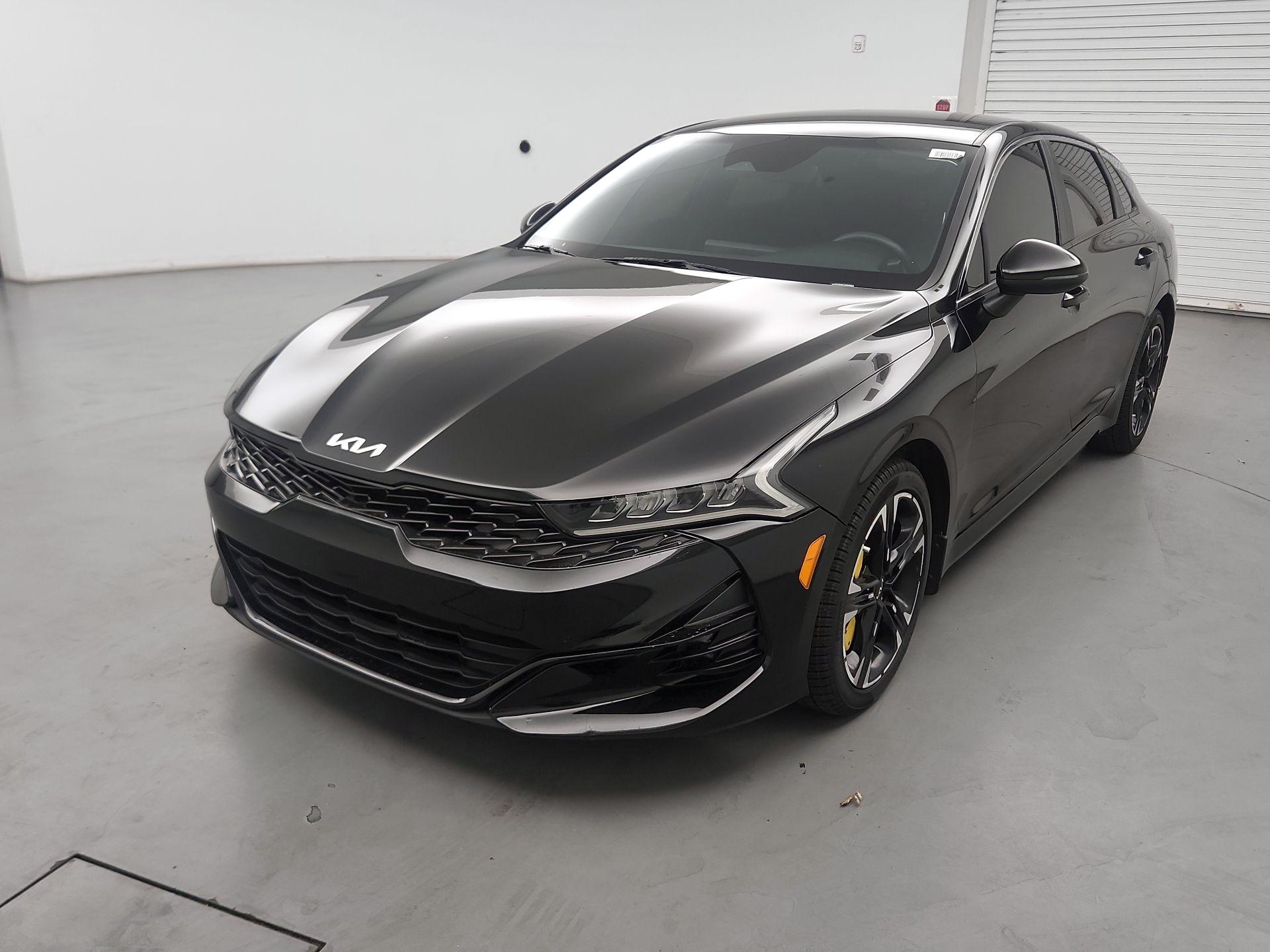 Thumbnail: 2023 Kia K5 - 3