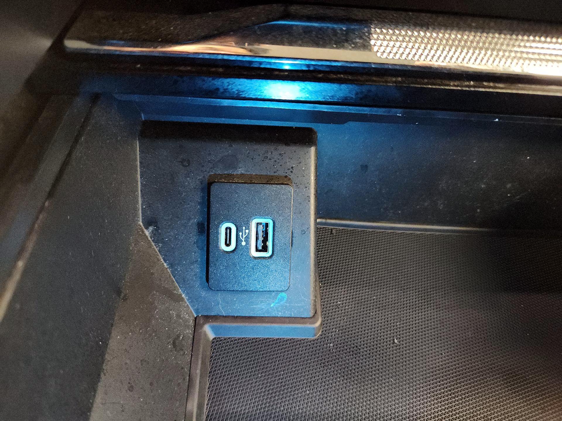 Thumbnail: 2021 Ford F-150 - 19