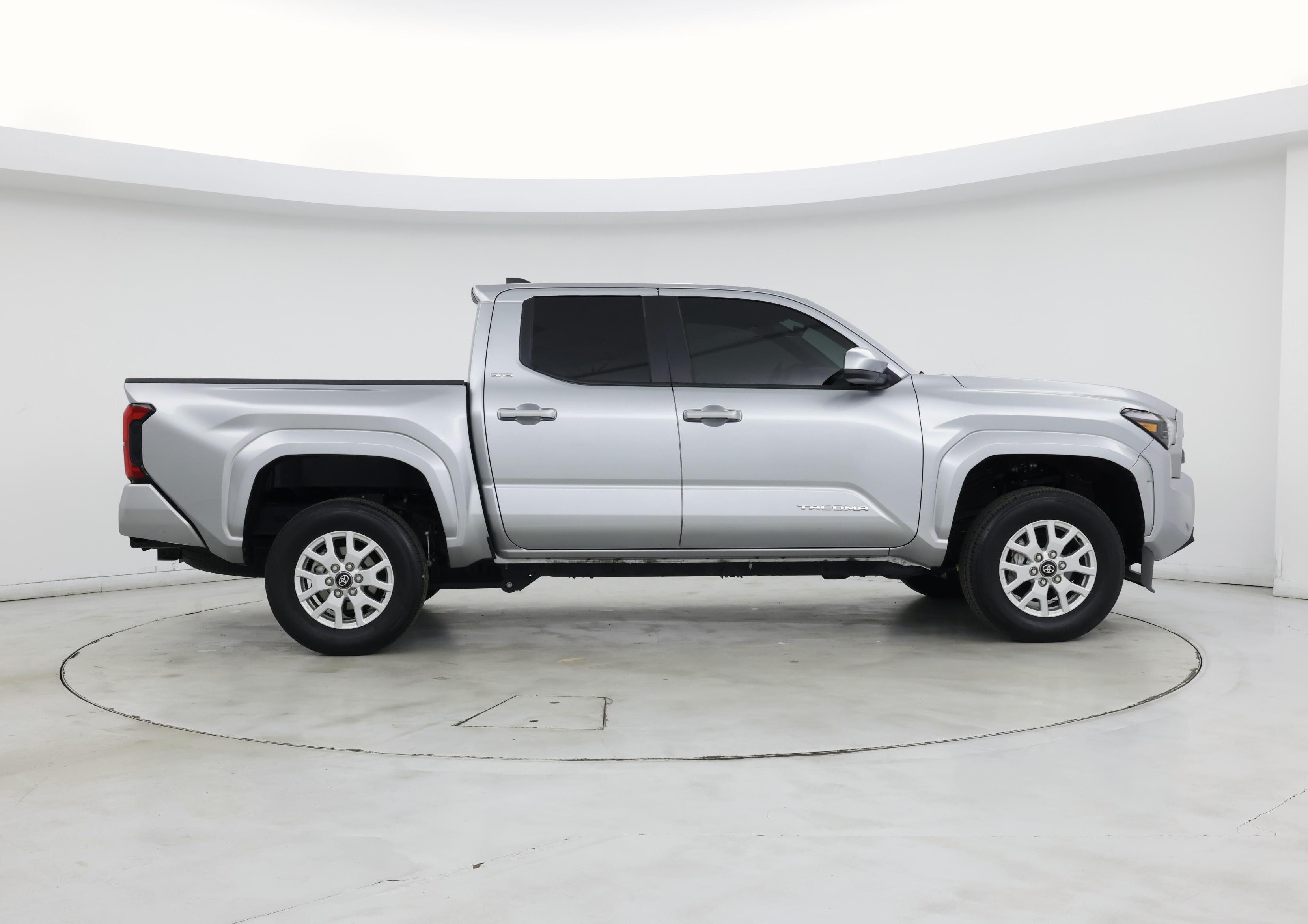 Thumbnail: 2025 Toyota Tacoma - 7