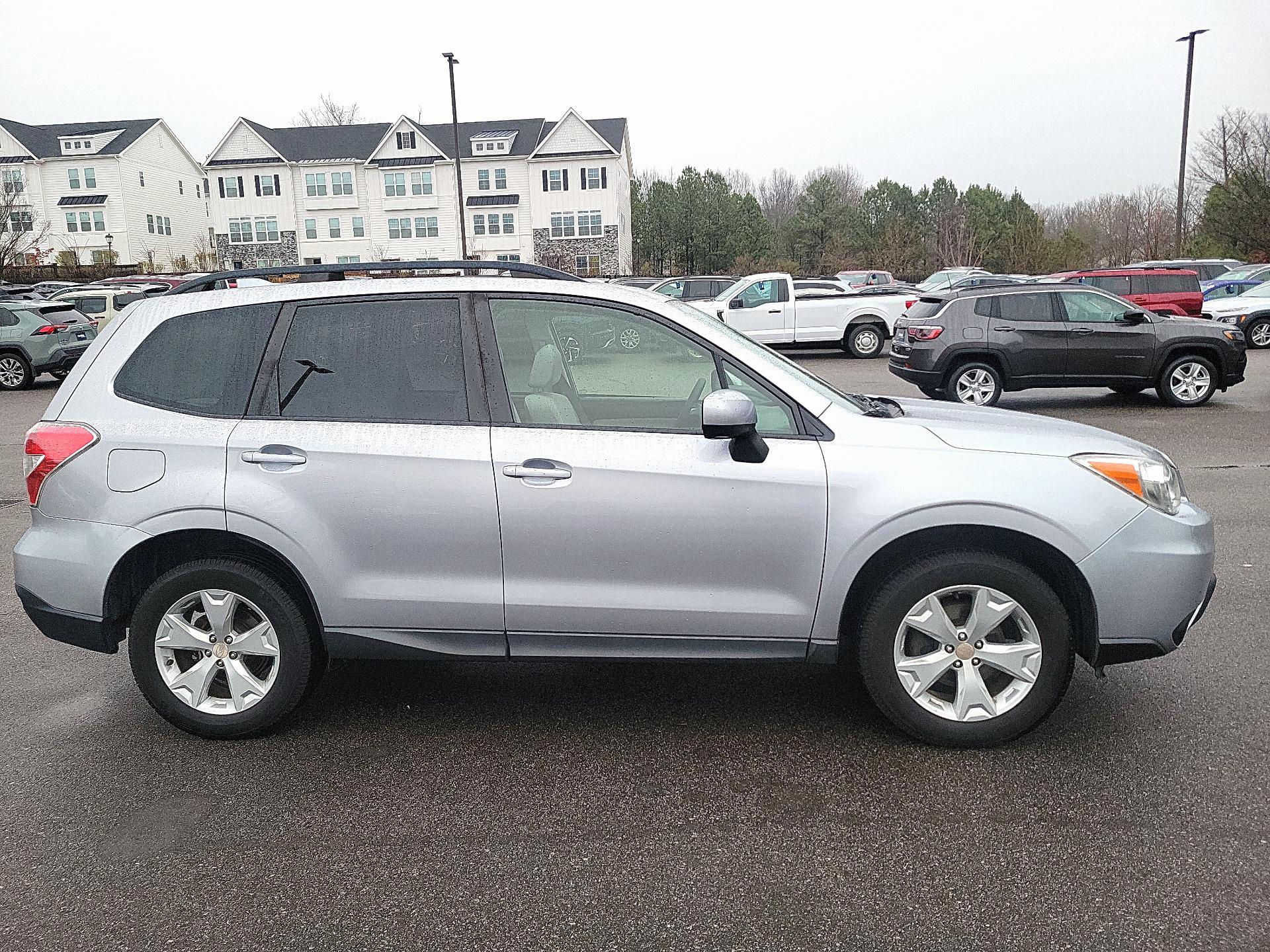 Thumbnail: 2016 Subaru Forester - 4