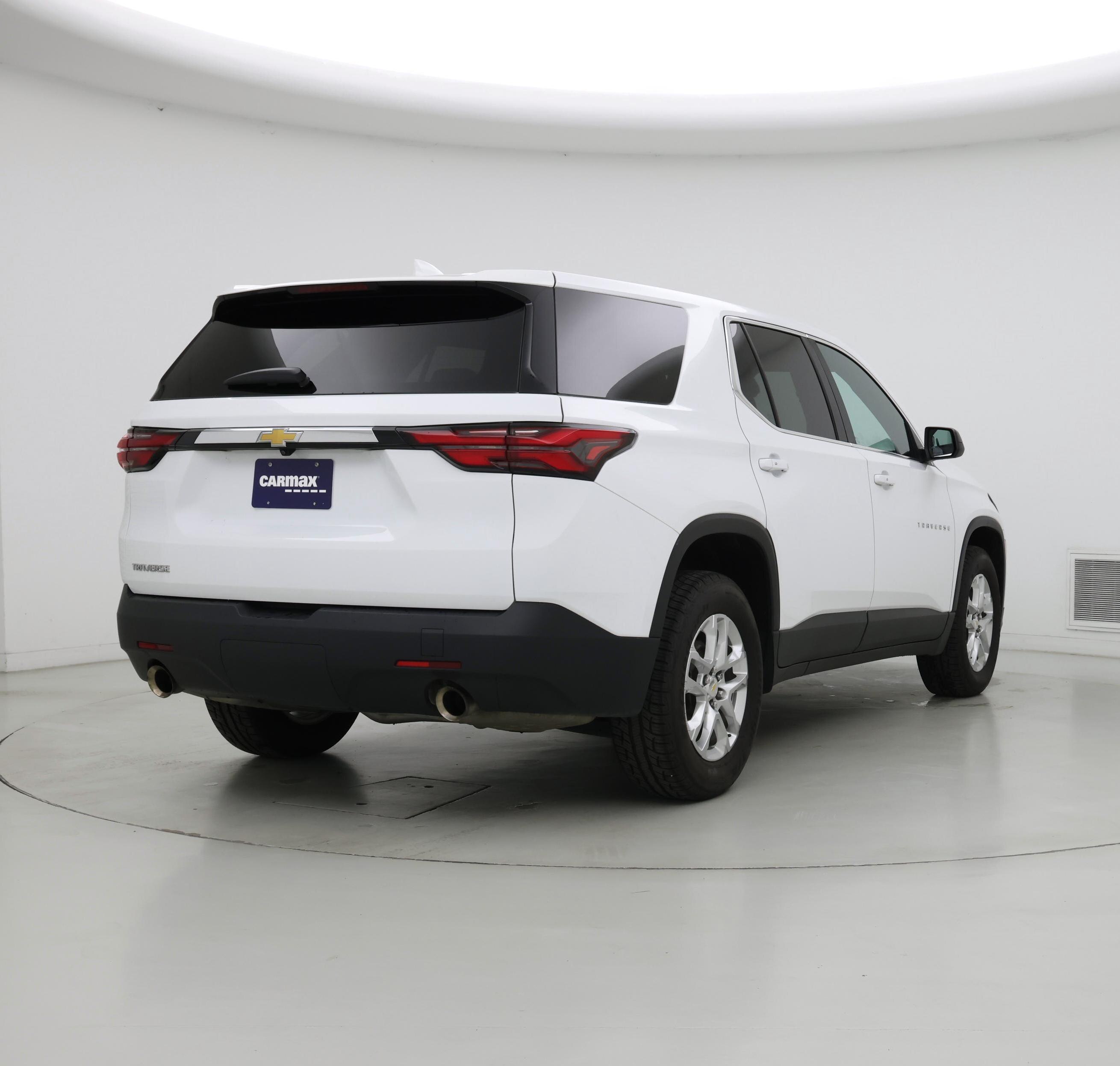 Thumbnail: 2022 Chevrolet Traverse - 8