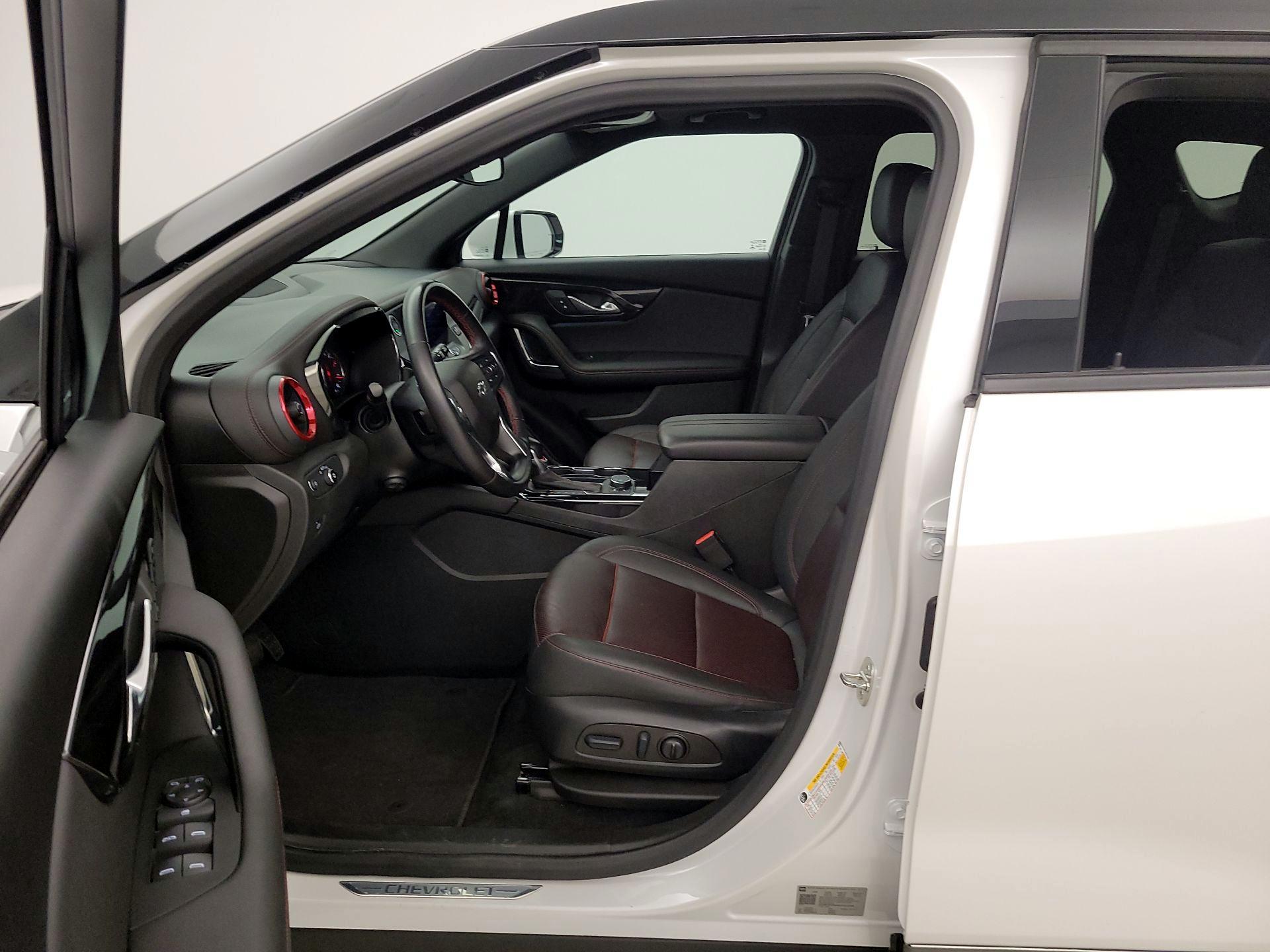 Thumbnail: 2022 Chevrolet Blazer - 11