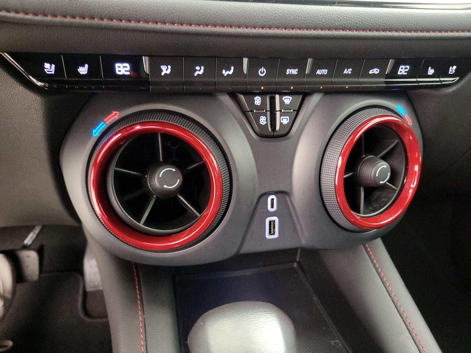 Thumbnail: 2022 Chevrolet Blazer - 16