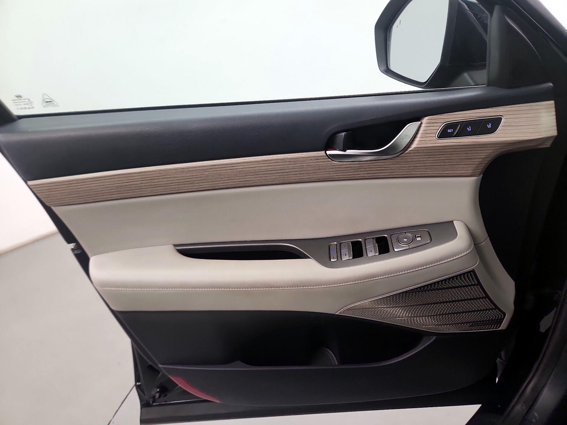 Thumbnail: 2021 Hyundai Palisade - 10