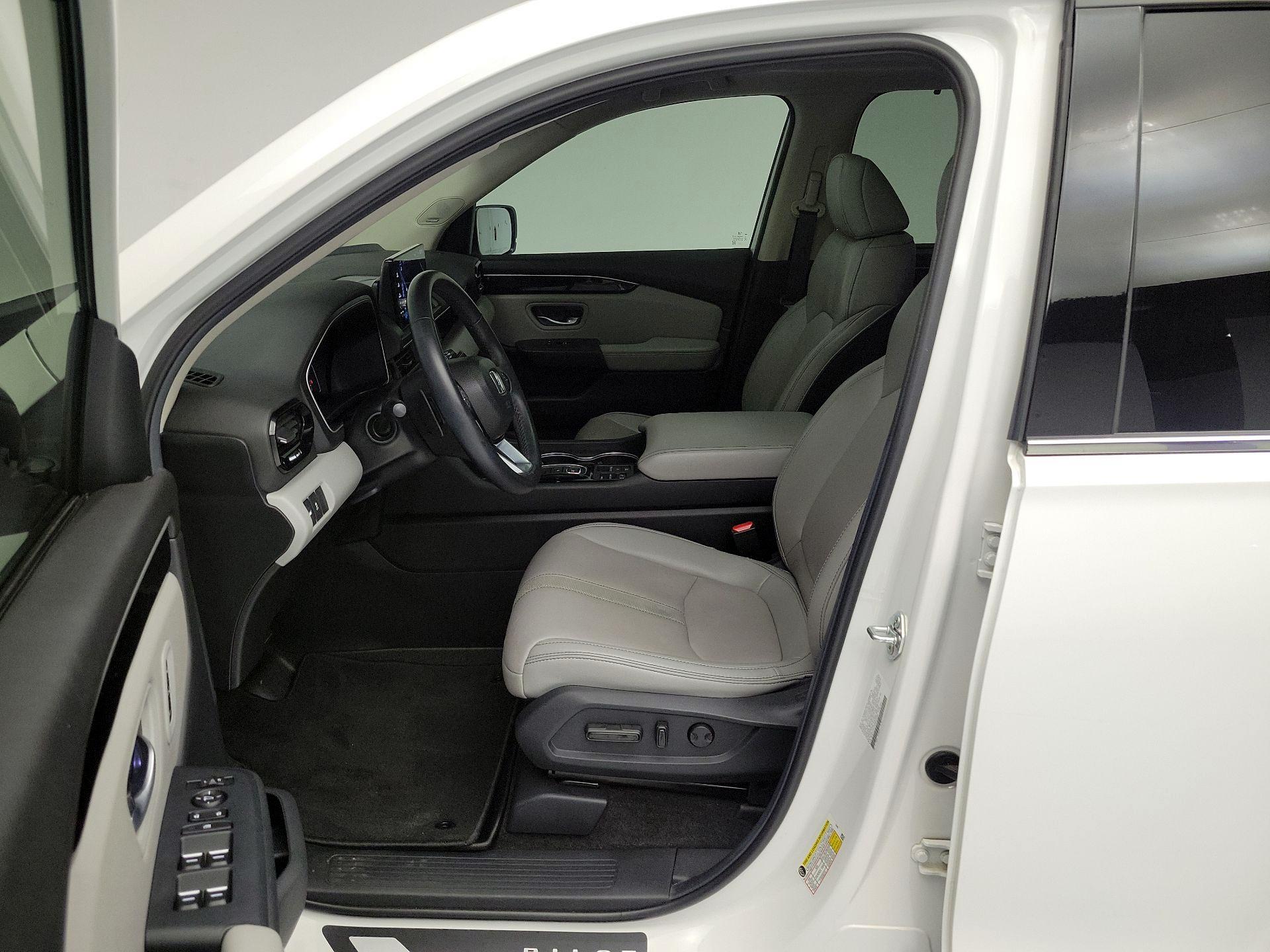 Thumbnail: 2024 Honda Pilot - 11