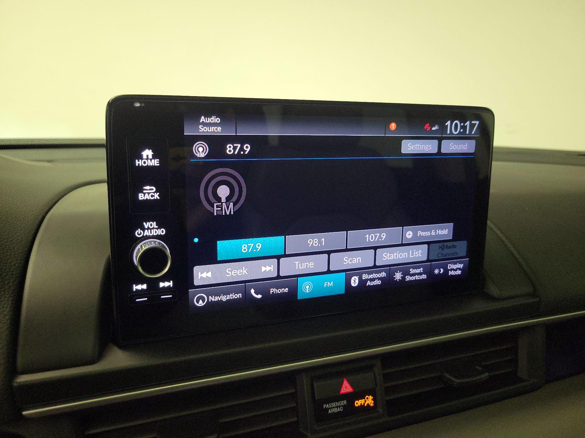 Thumbnail: 2024 Honda Pilot - 16