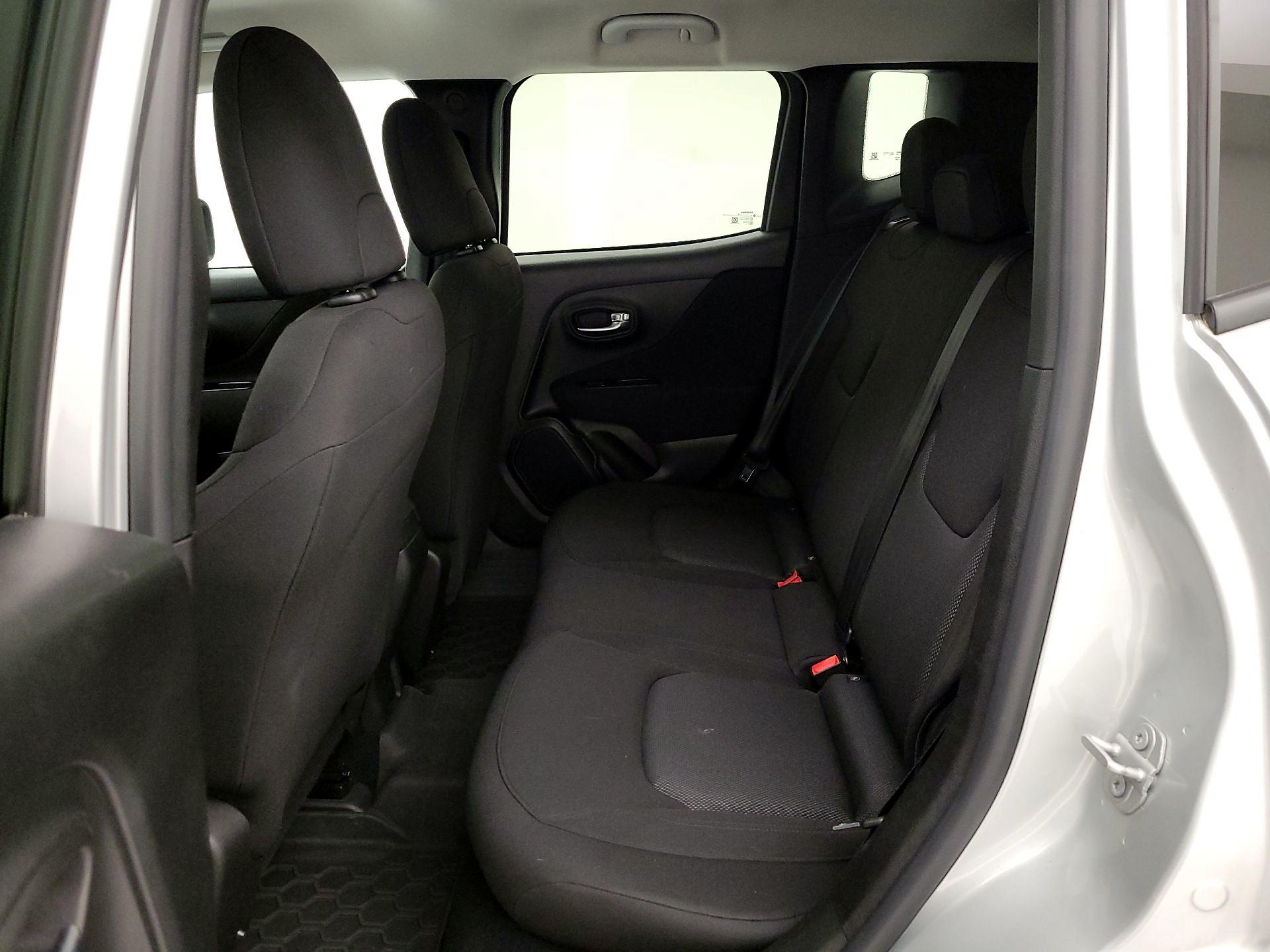 Thumbnail: 2021 Jeep Renegade - 19