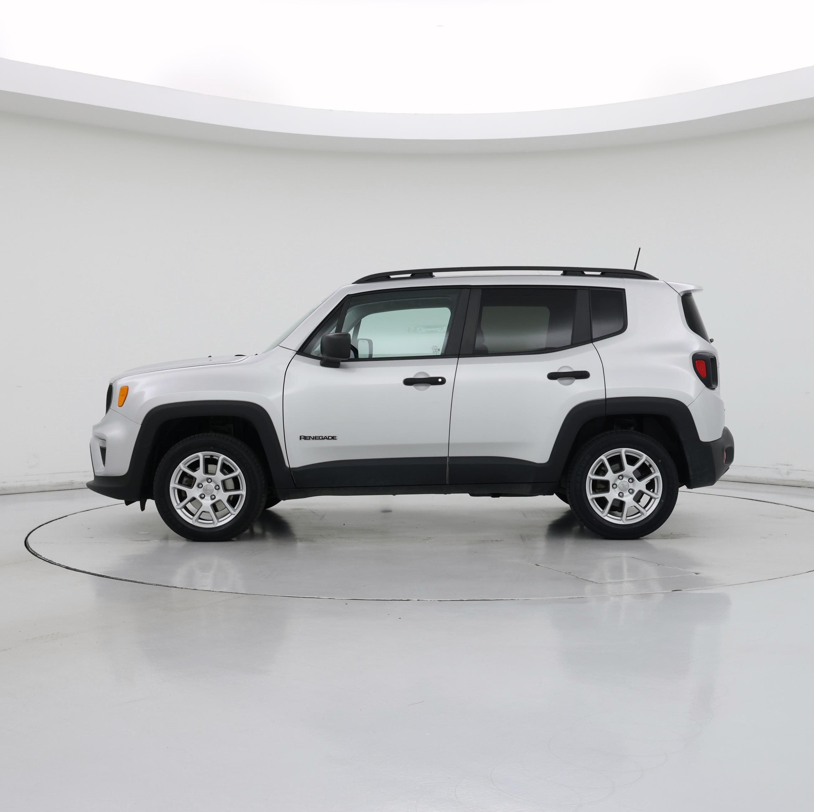 Thumbnail: 2021 Jeep Renegade - 3