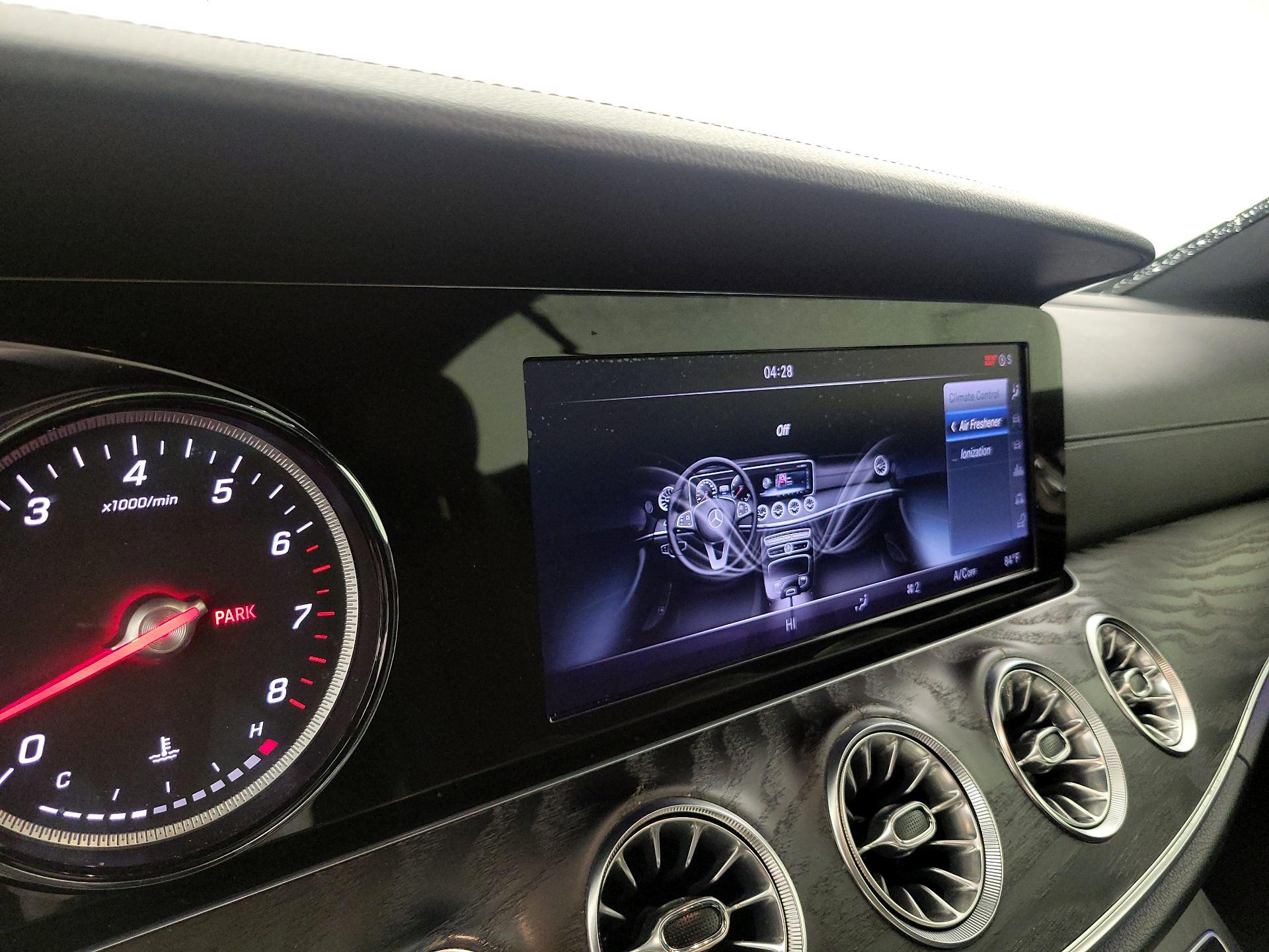 Thumbnail: 2018 Mercedes-Benz E-Class - 17