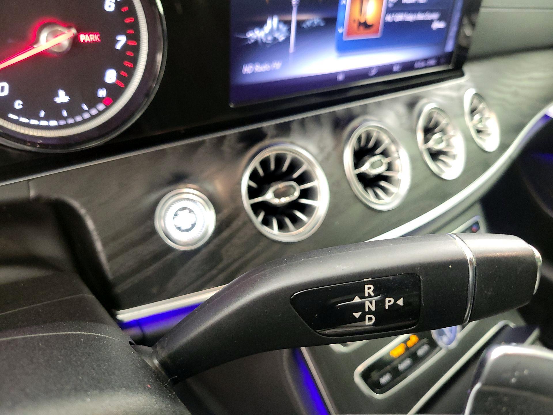 Thumbnail: 2018 Mercedes-Benz E-Class - 18