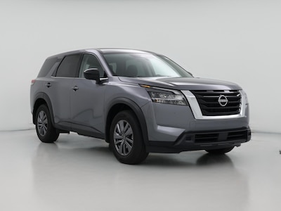 2025 Nissan Pathfinder S