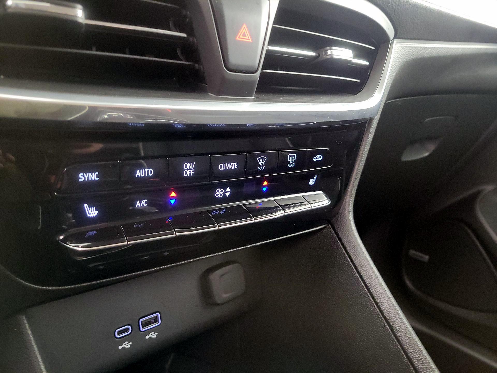 Thumbnail: 2024 Buick Encore GX - 16