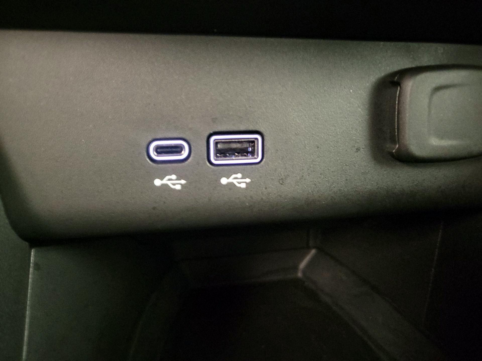 Thumbnail: 2024 Buick Encore GX - 18