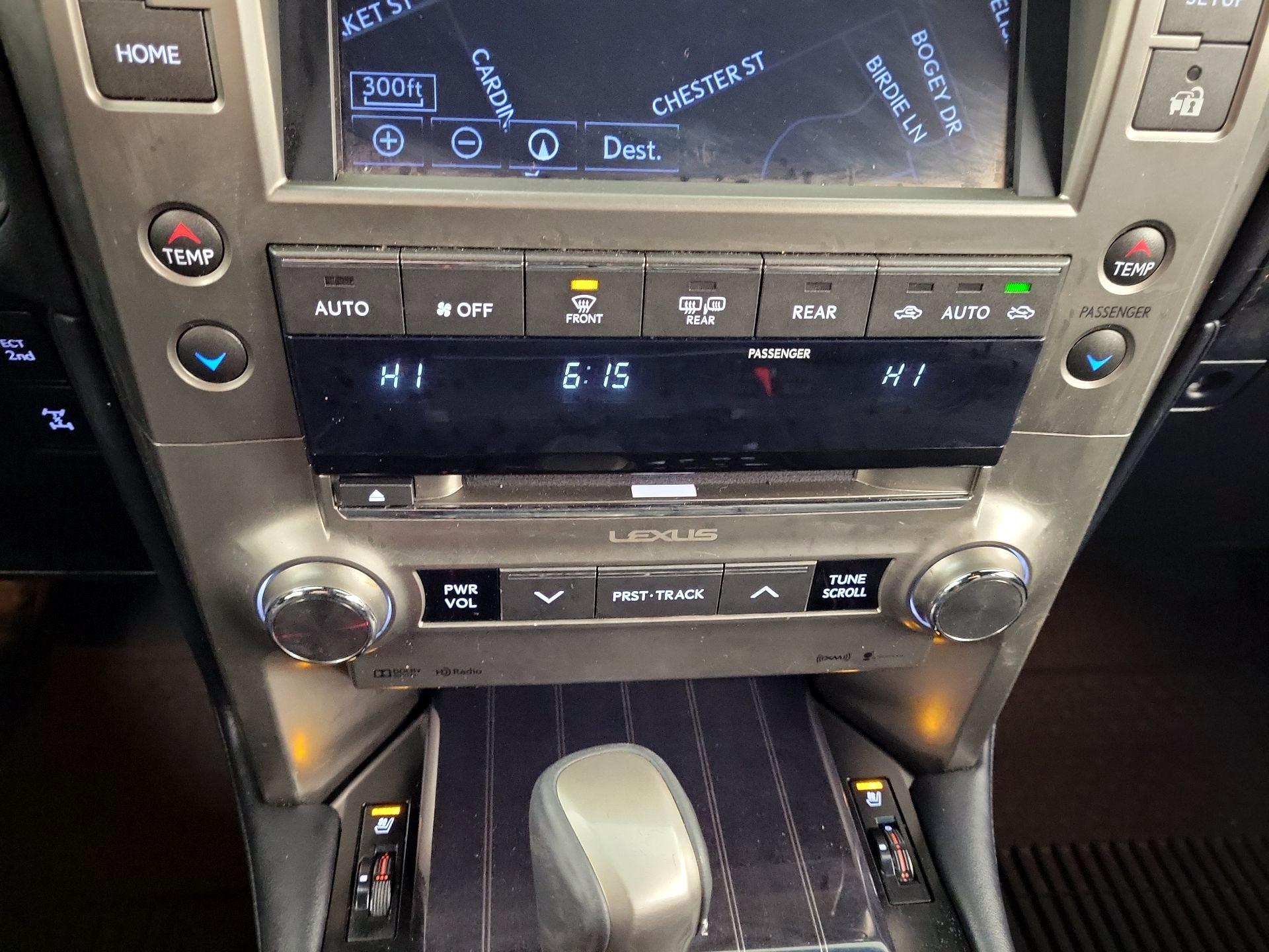 Thumbnail: 2020 Lexus GX - 17