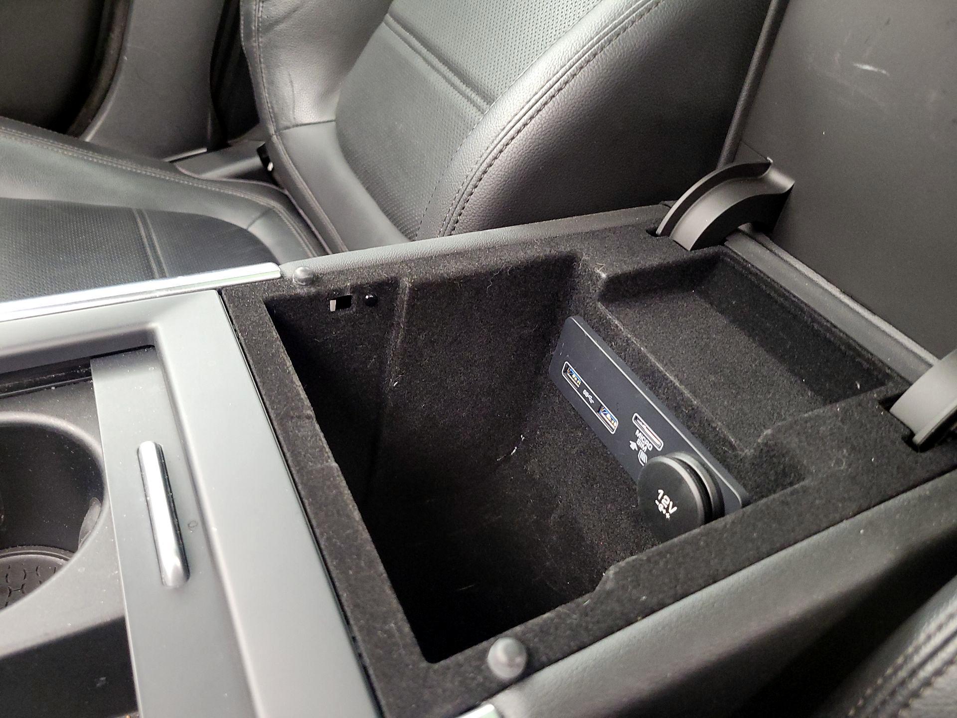 Thumbnail: 2020 Jaguar XE - 19