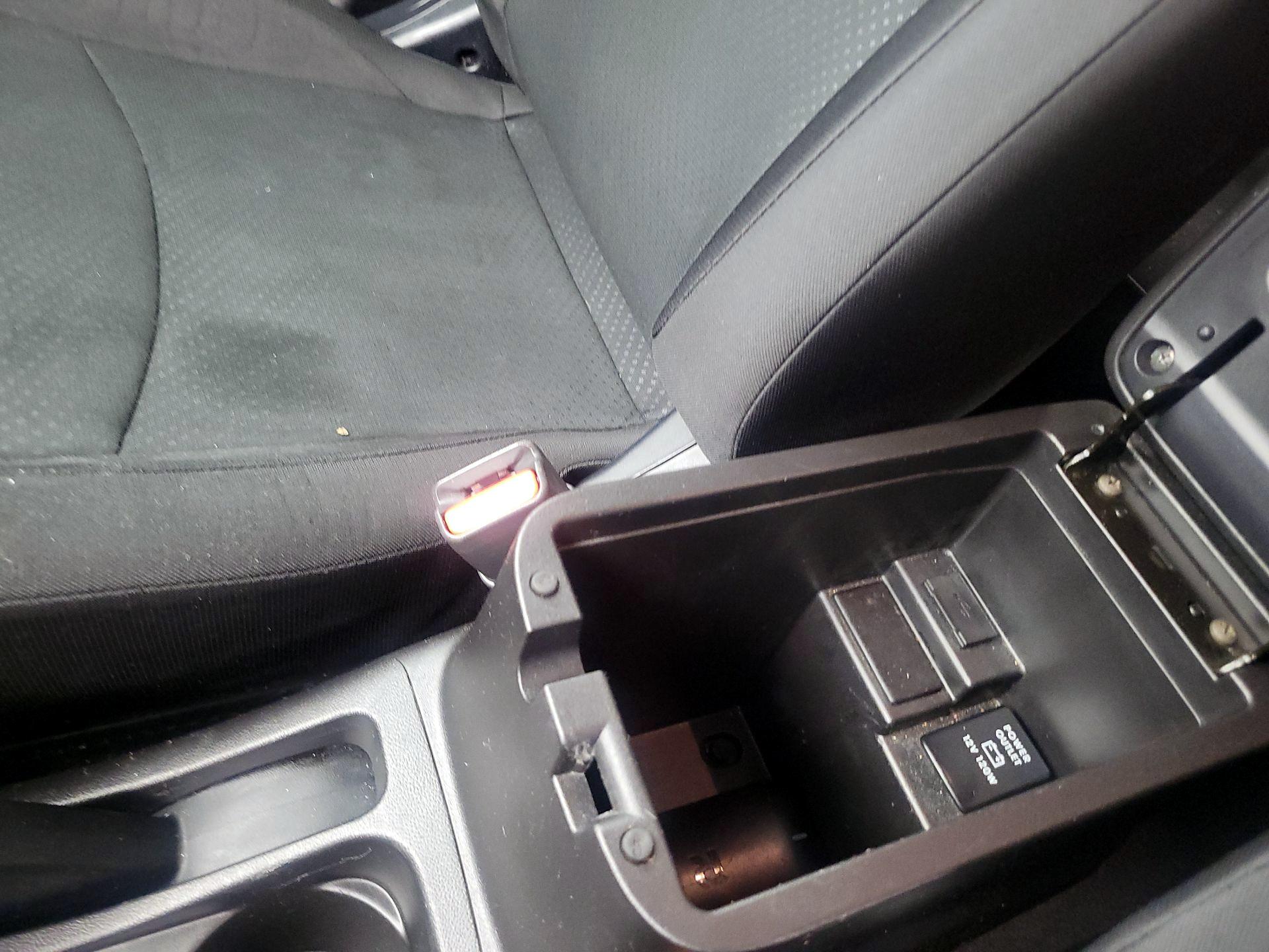 Thumbnail: 2015 Mitsubishi Outlander Sport - 17