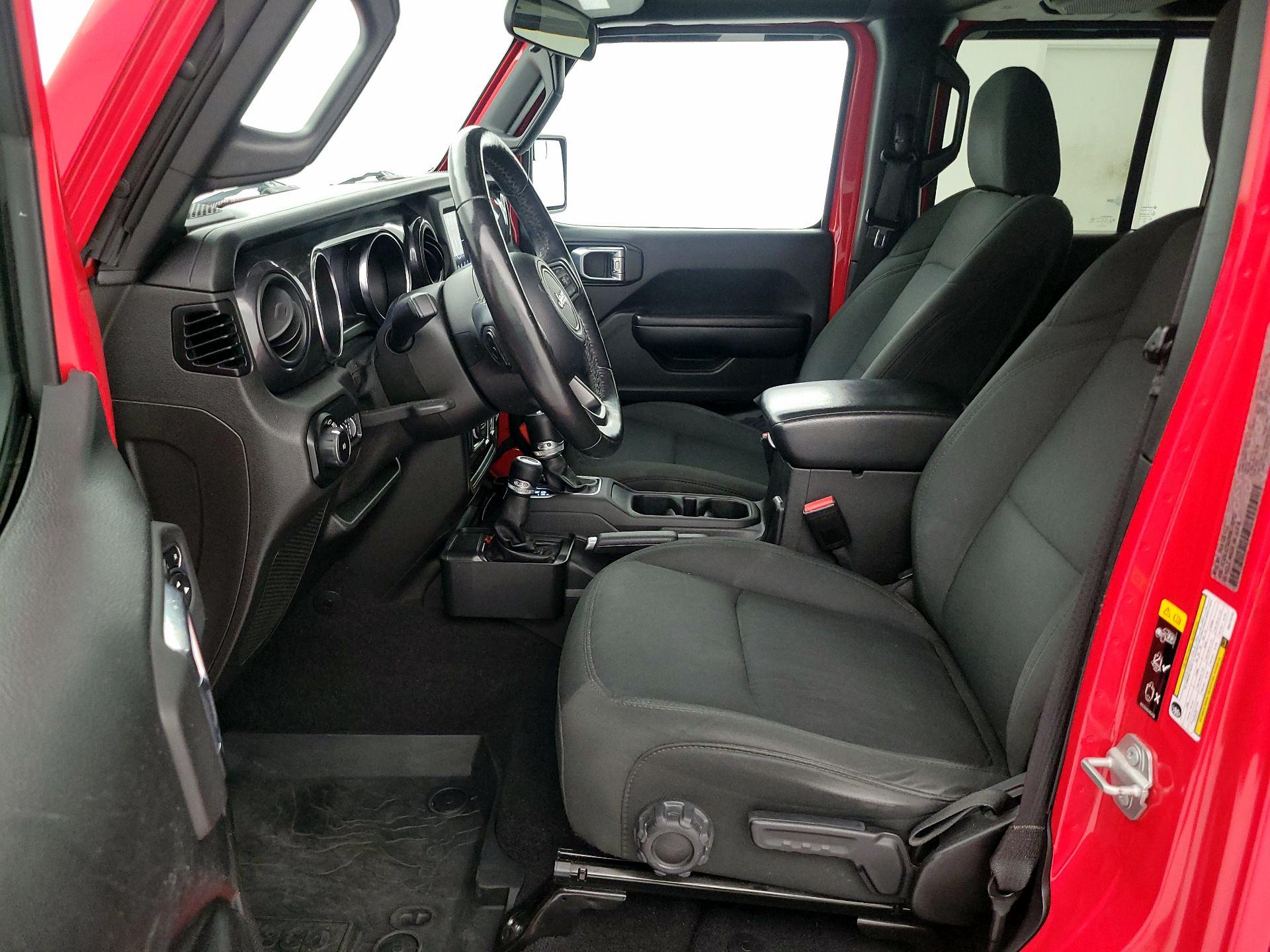 Thumbnail: 2021 Jeep Wrangler - 11