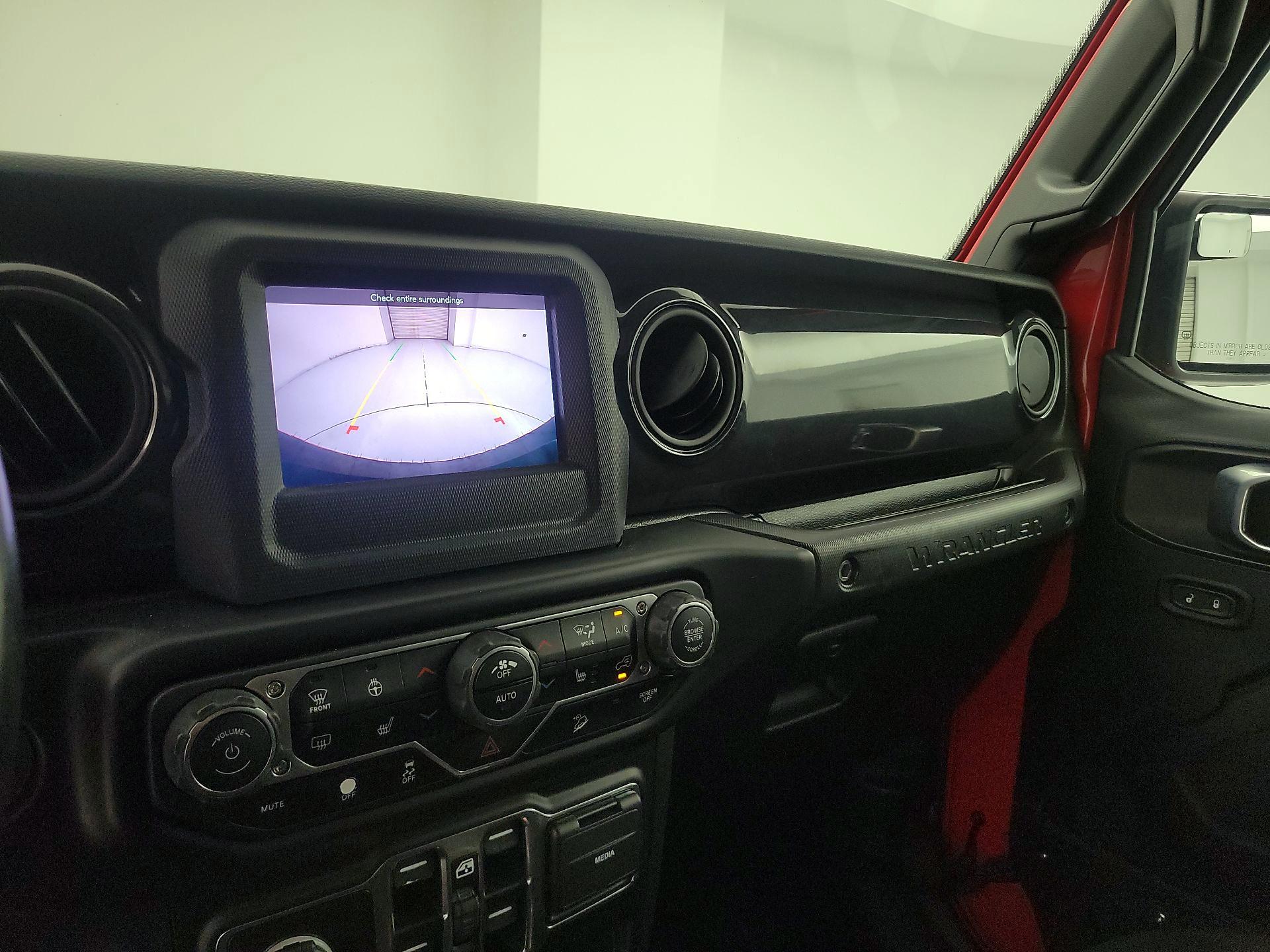 Thumbnail: 2021 Jeep Wrangler - 14