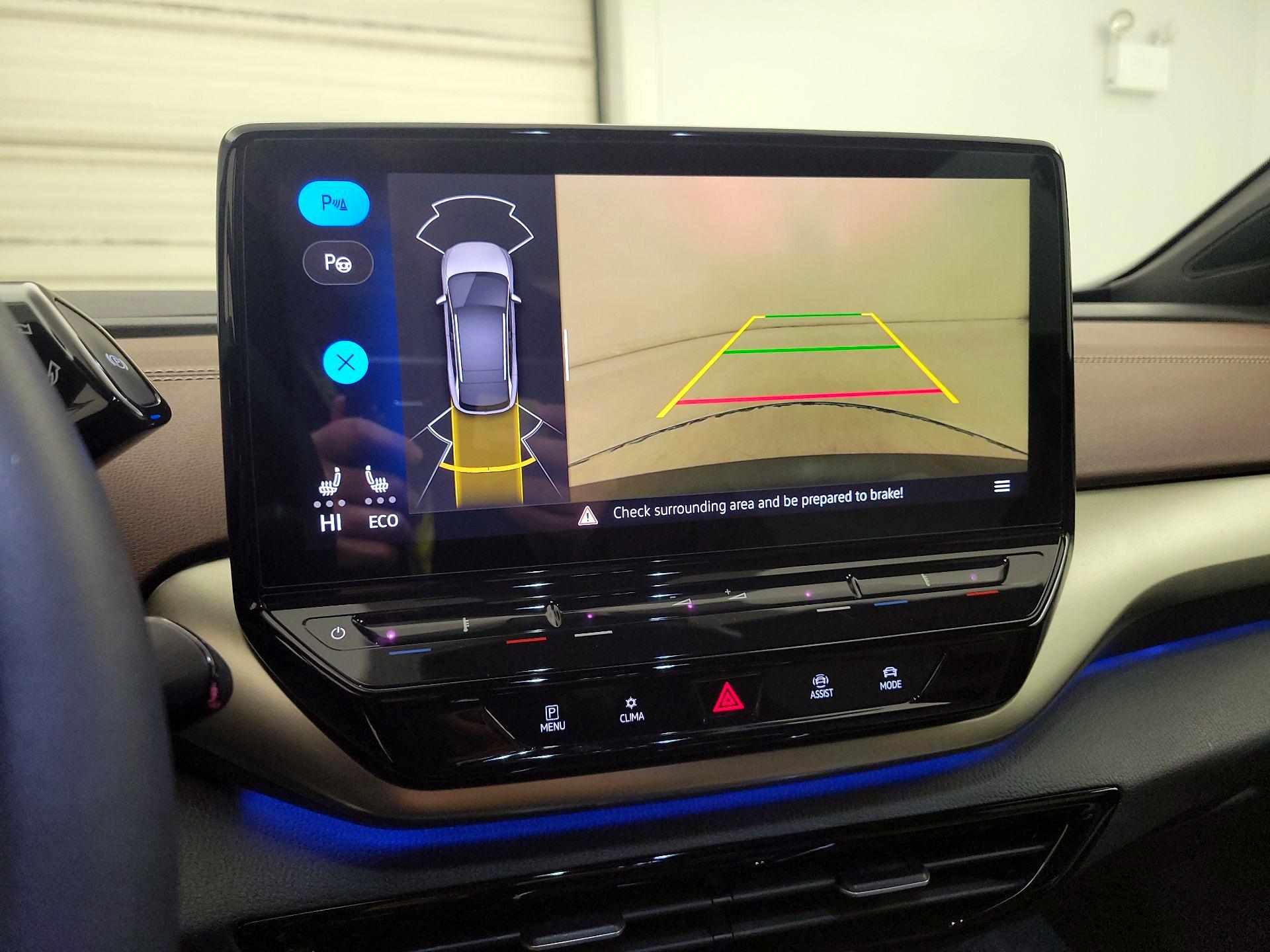 Thumbnail: 2023 Volkswagen ID.4 - 14