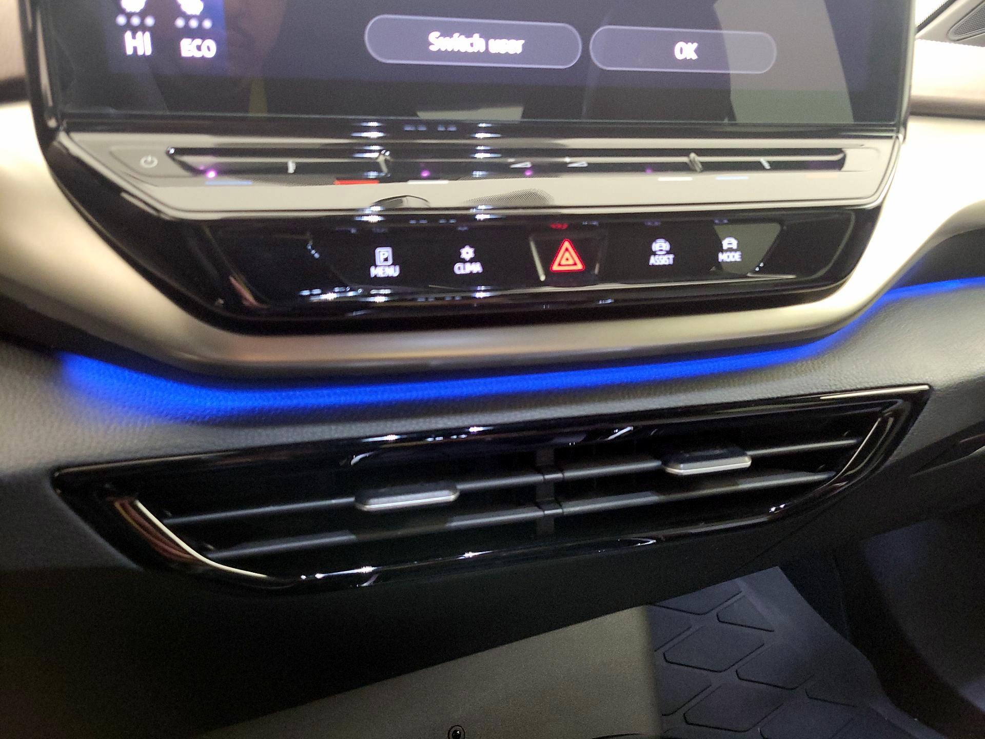 Thumbnail: 2023 Volkswagen ID.4 - 16