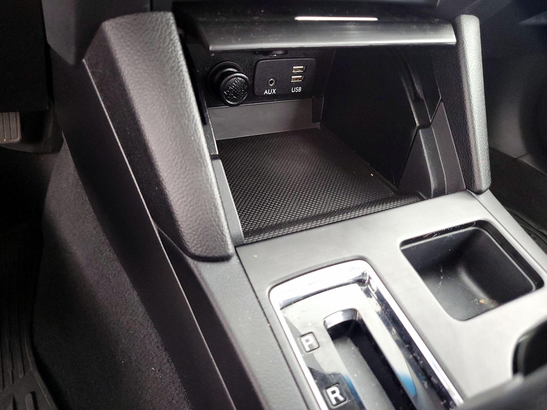 Thumbnail: 2018 Subaru Legacy - 19