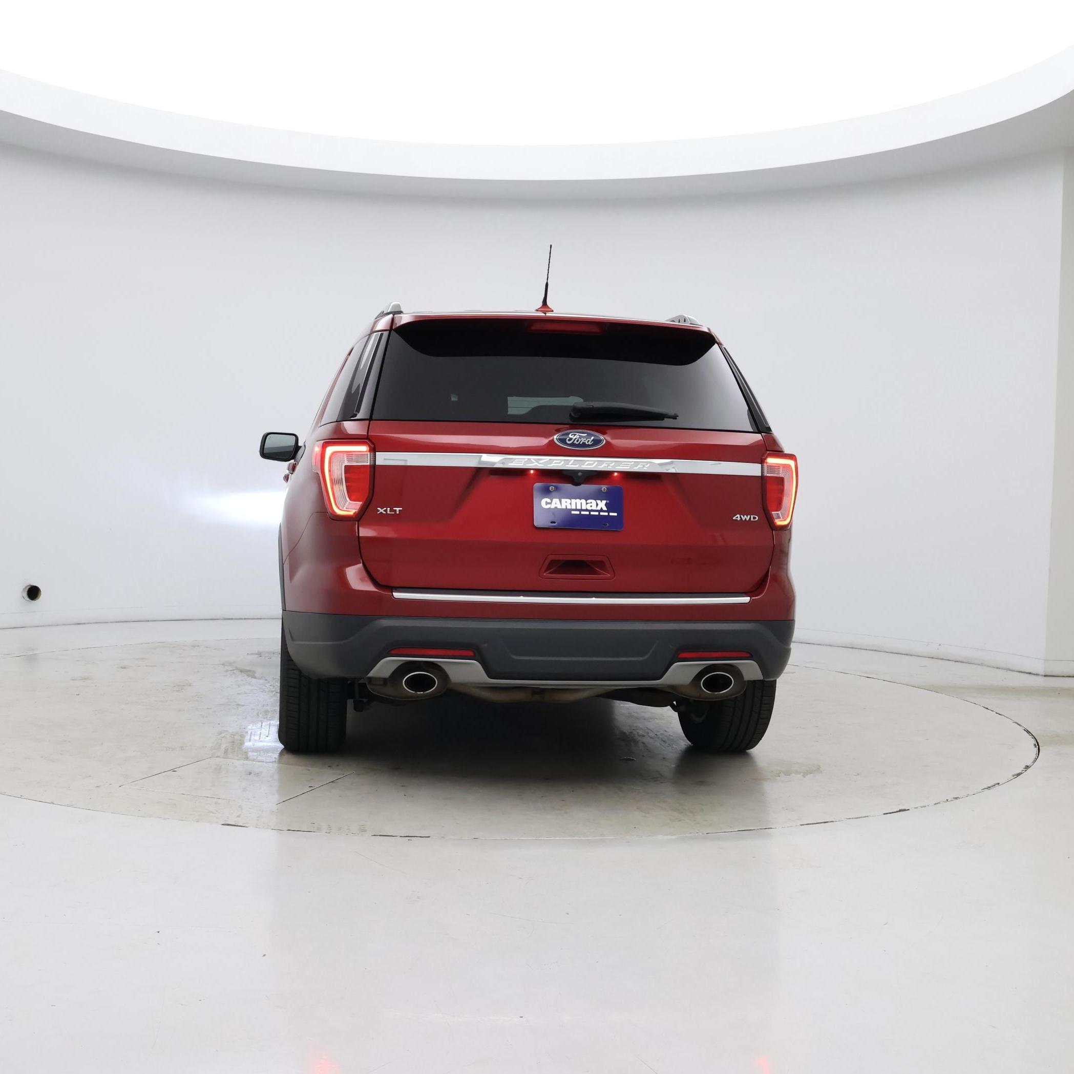 Thumbnail: 2018 Ford Explorer - 6