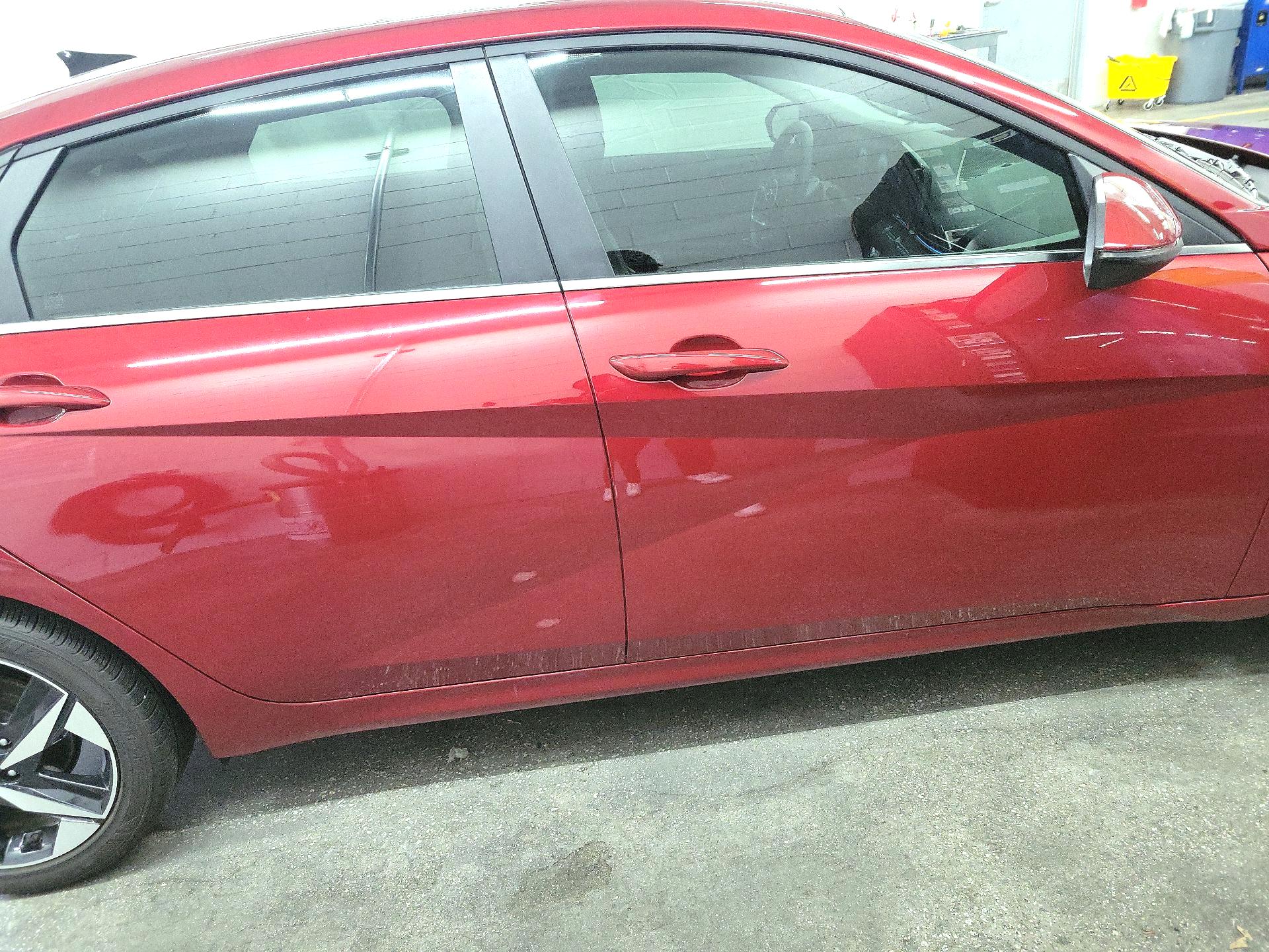 Thumbnail: 2023 Hyundai Elantra - 4