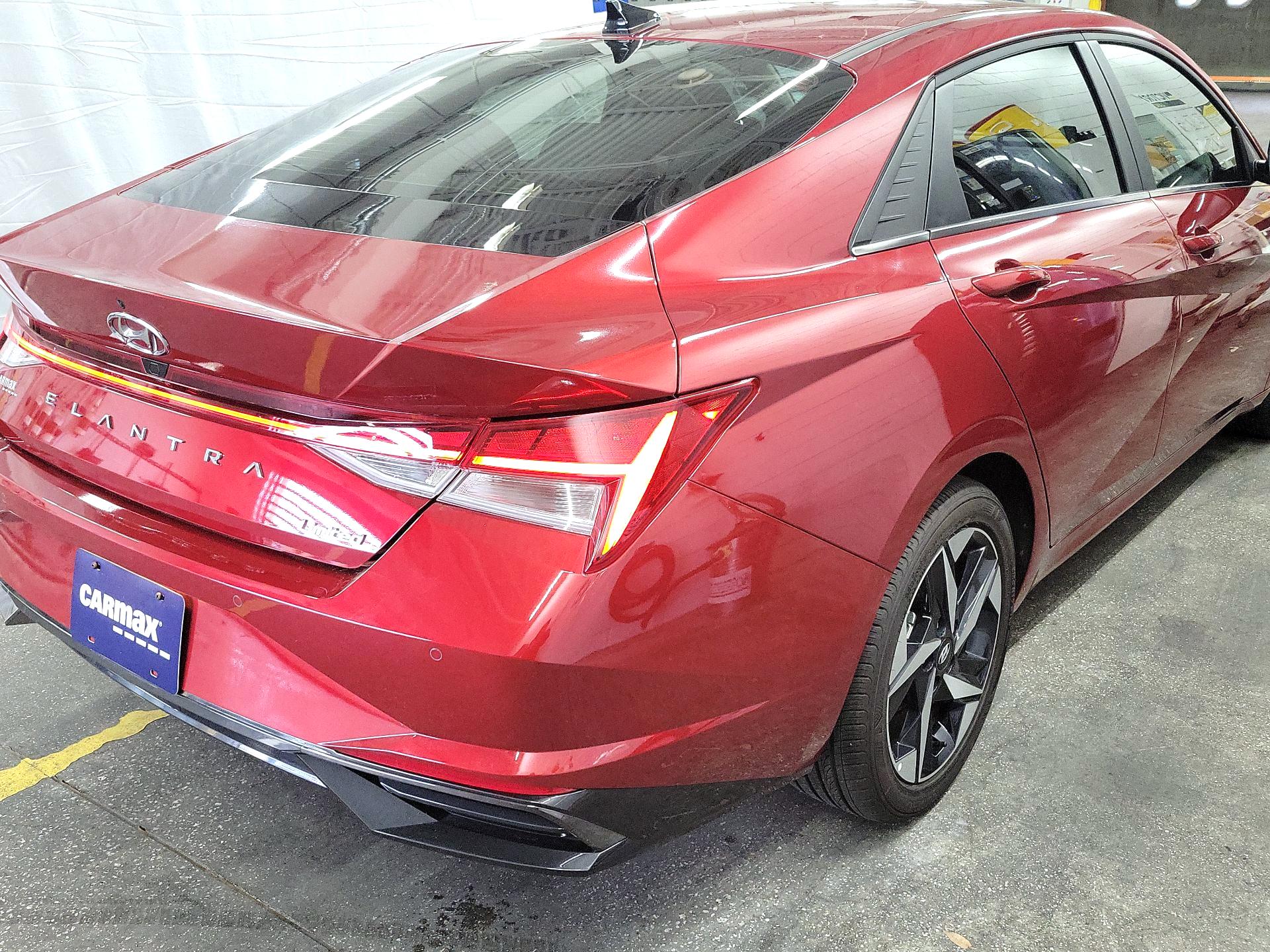 Thumbnail: 2023 Hyundai Elantra - 5