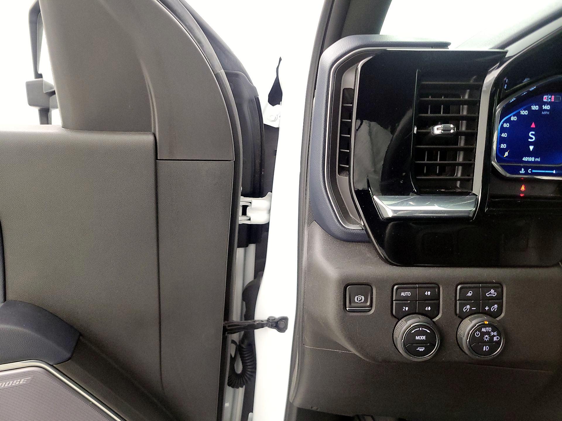 Thumbnail: 2024 Chevrolet Silverado 2500 - 13