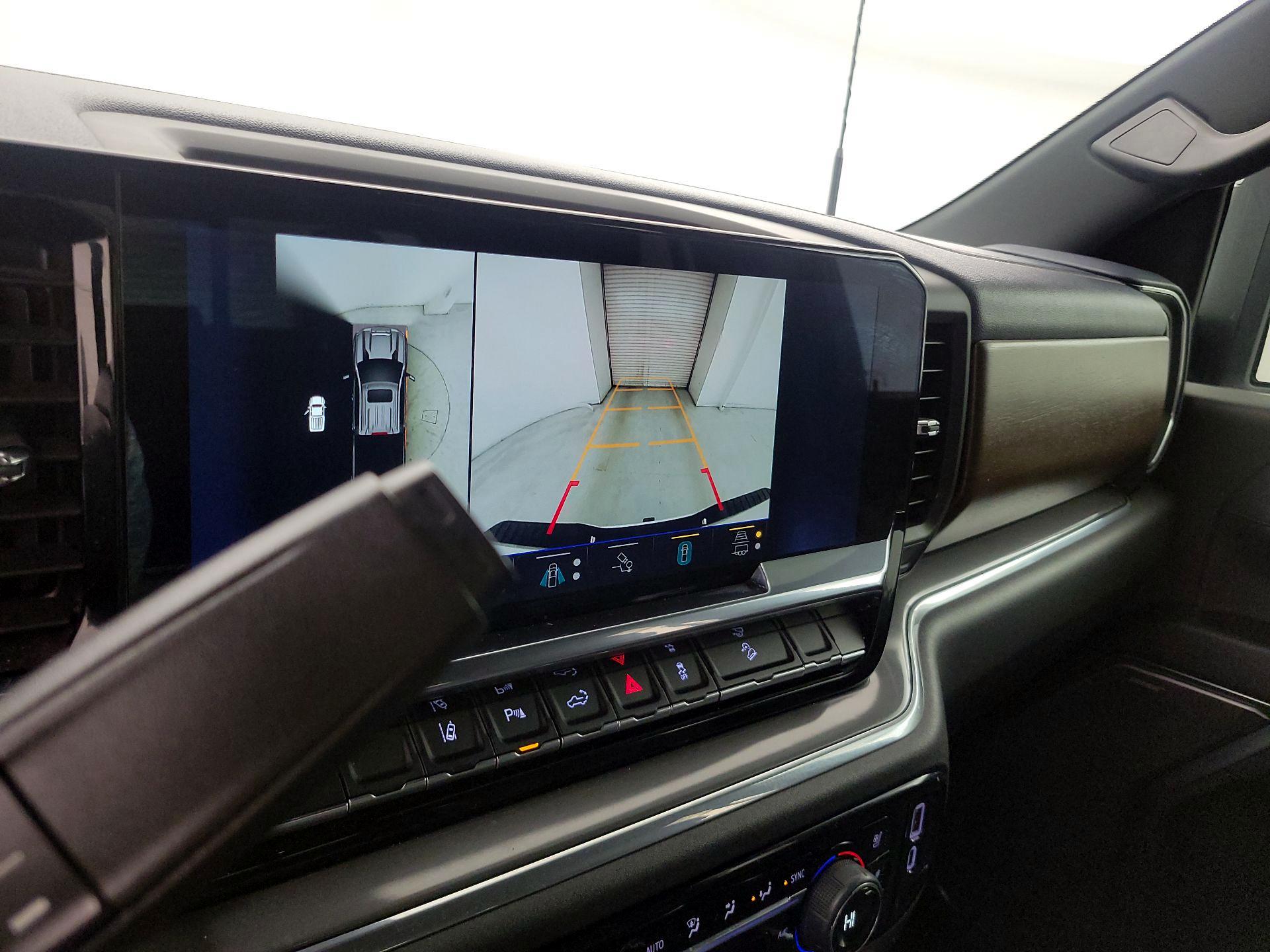 Thumbnail: 2024 Chevrolet Silverado 2500 - 14