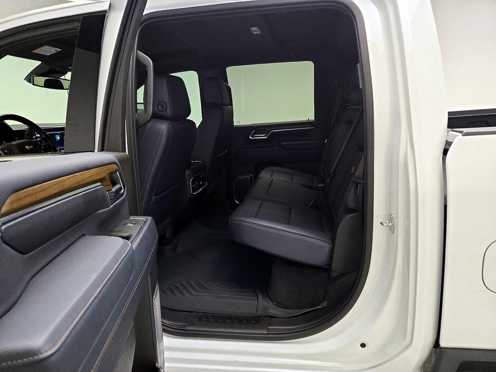 2024 Chevrolet Silverado 2500HD High Country - Photo 20