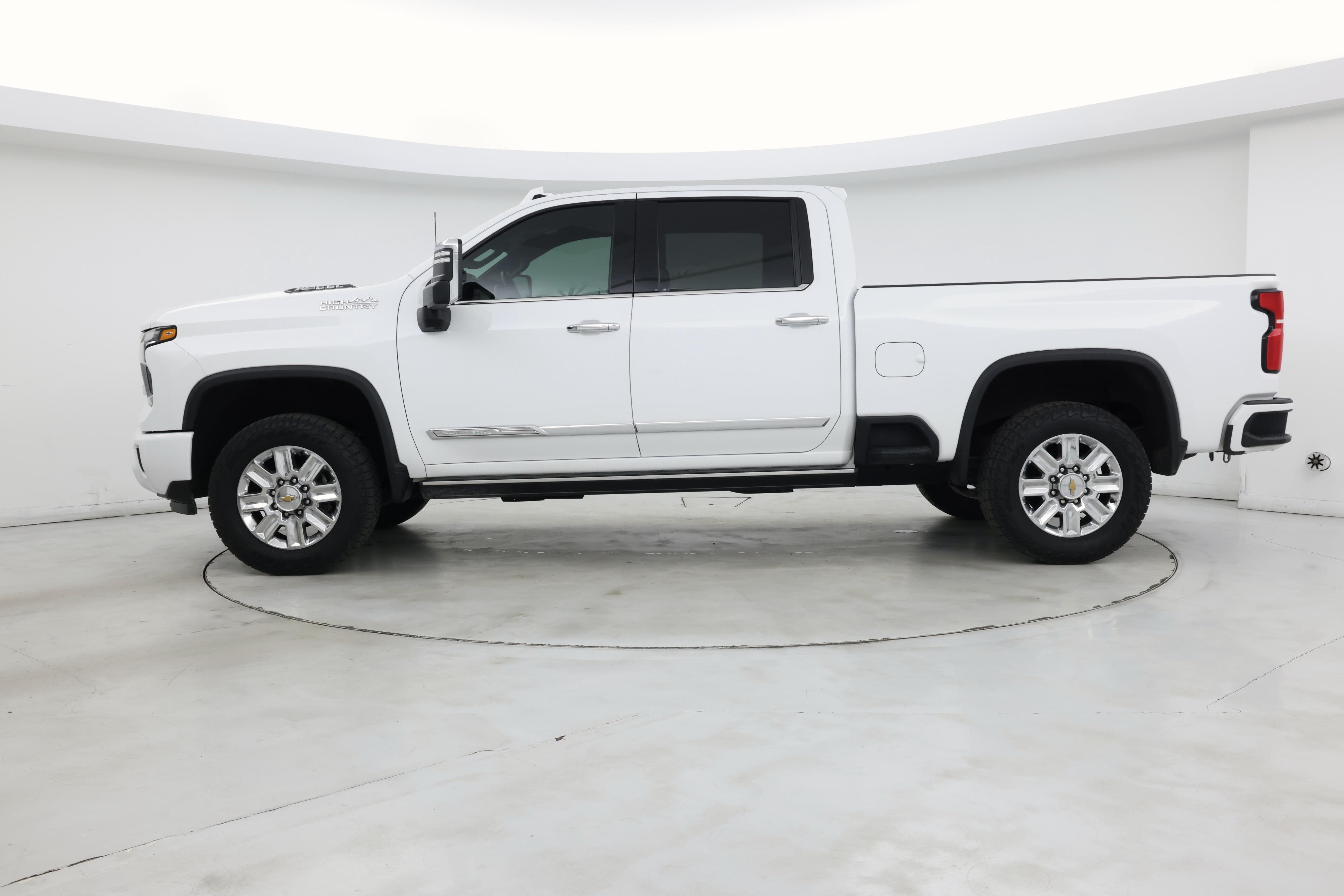 Thumbnail: 2024 Chevrolet Silverado 2500 - 3