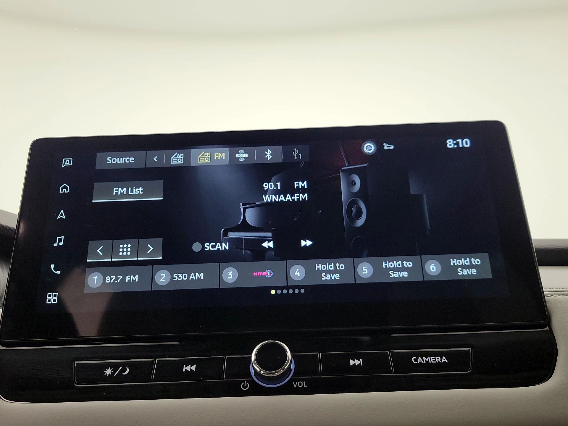 Thumbnail: 2025 Mitsubishi Outlander - 16