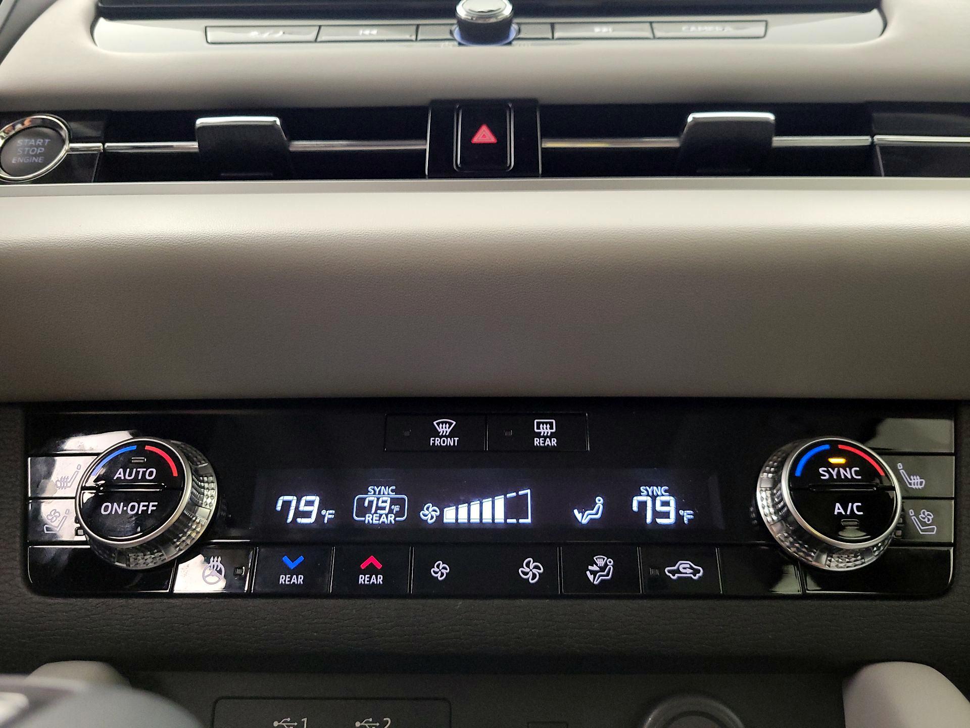 Thumbnail: 2025 Mitsubishi Outlander - 17