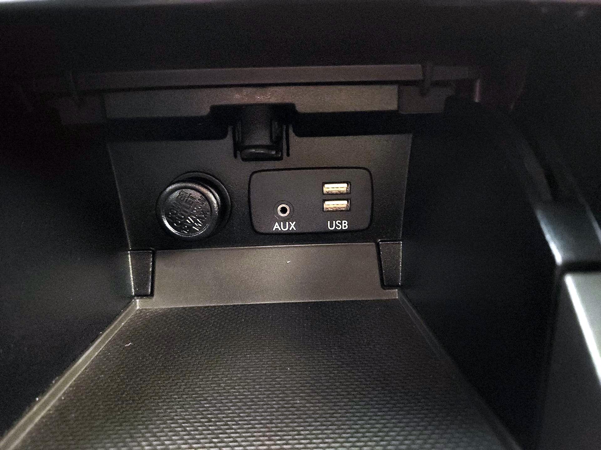 Thumbnail: 2017 Subaru Outback - 16