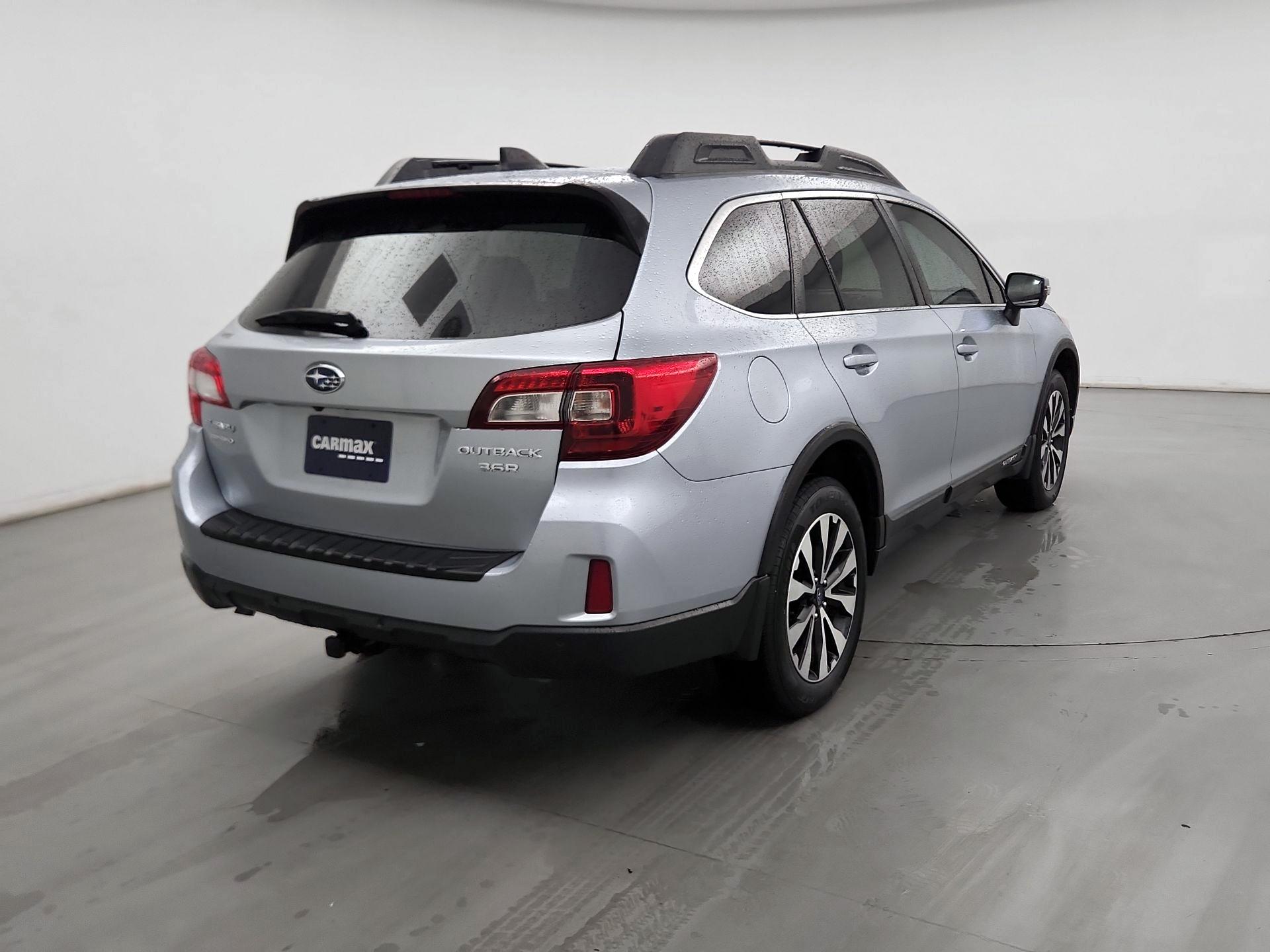 Thumbnail: 2017 Subaru Outback - 5