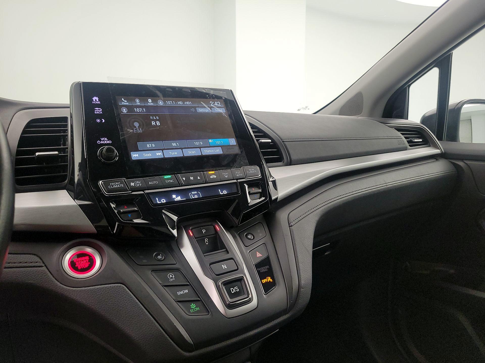 Thumbnail: 2022 Honda Odyssey - 15