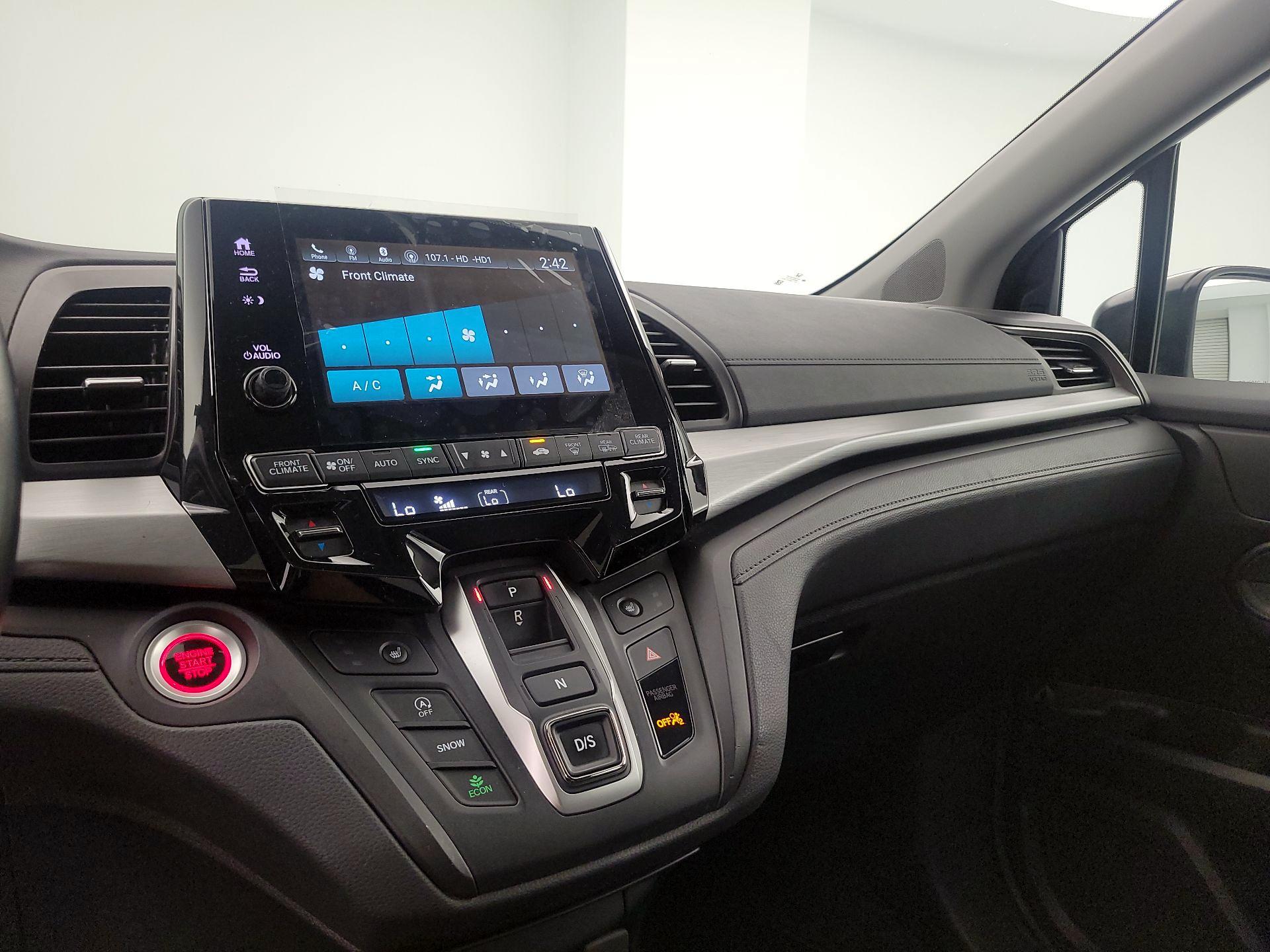 Thumbnail: 2022 Honda Odyssey - 16