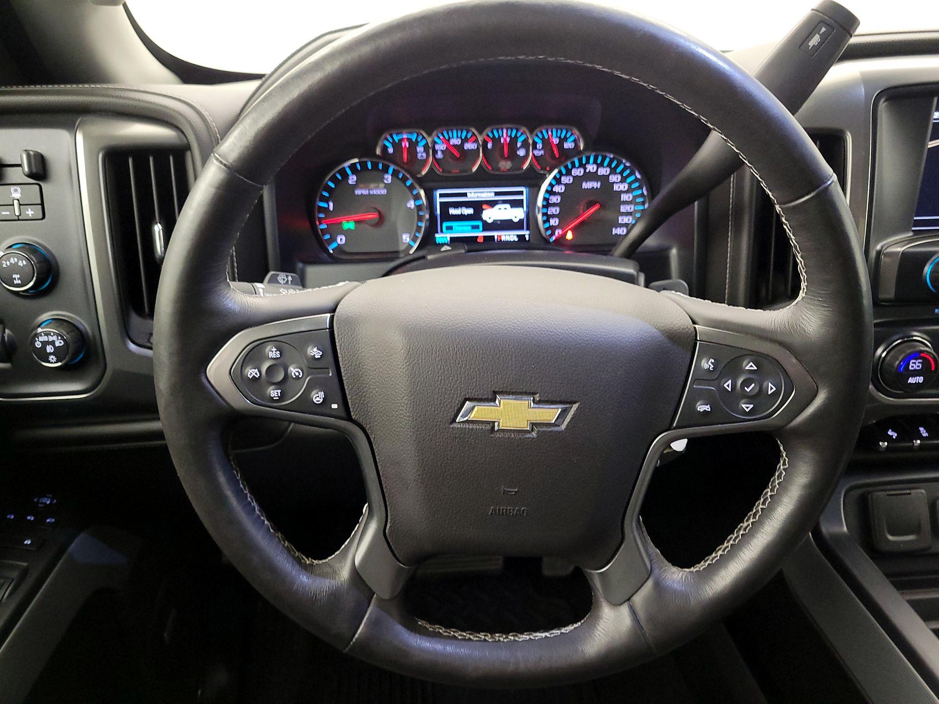 Thumbnail: 2017 Chevrolet Silverado 2500 - 10