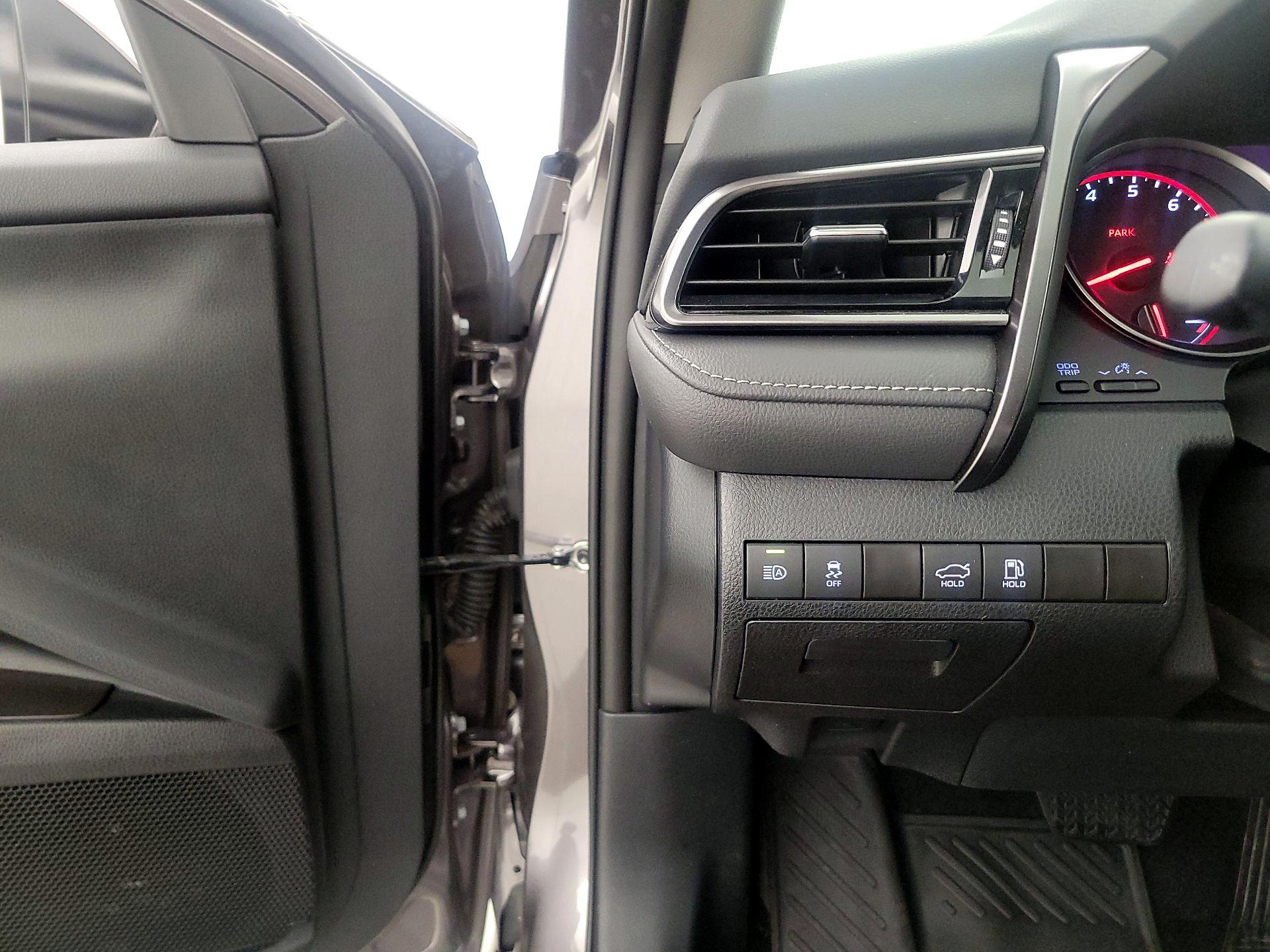 Thumbnail: 2024 Toyota Camry - 13