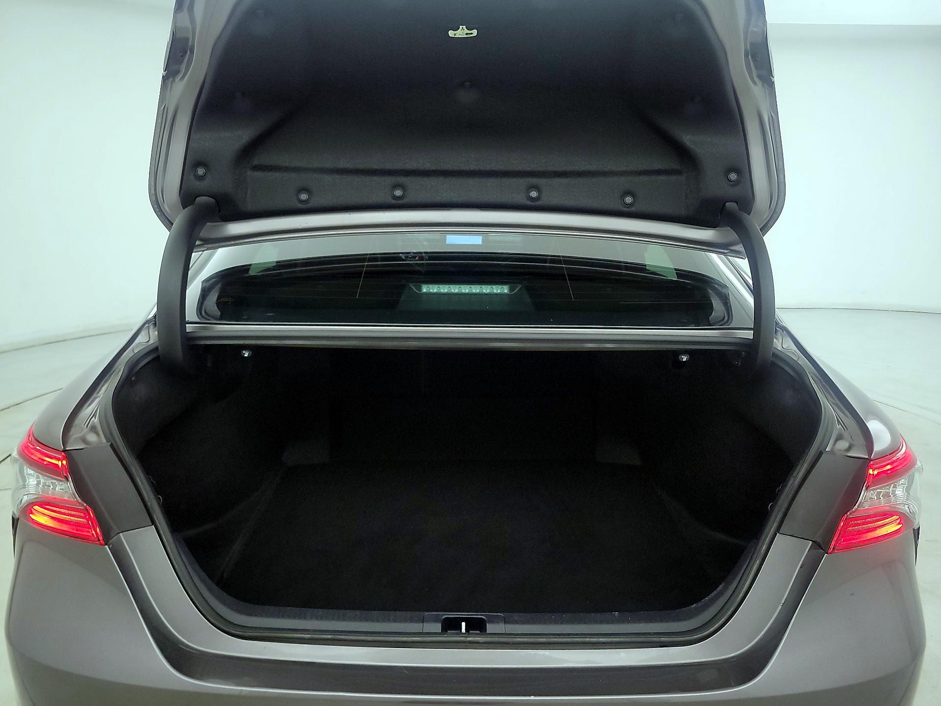 Thumbnail: 2024 Toyota Camry - 20