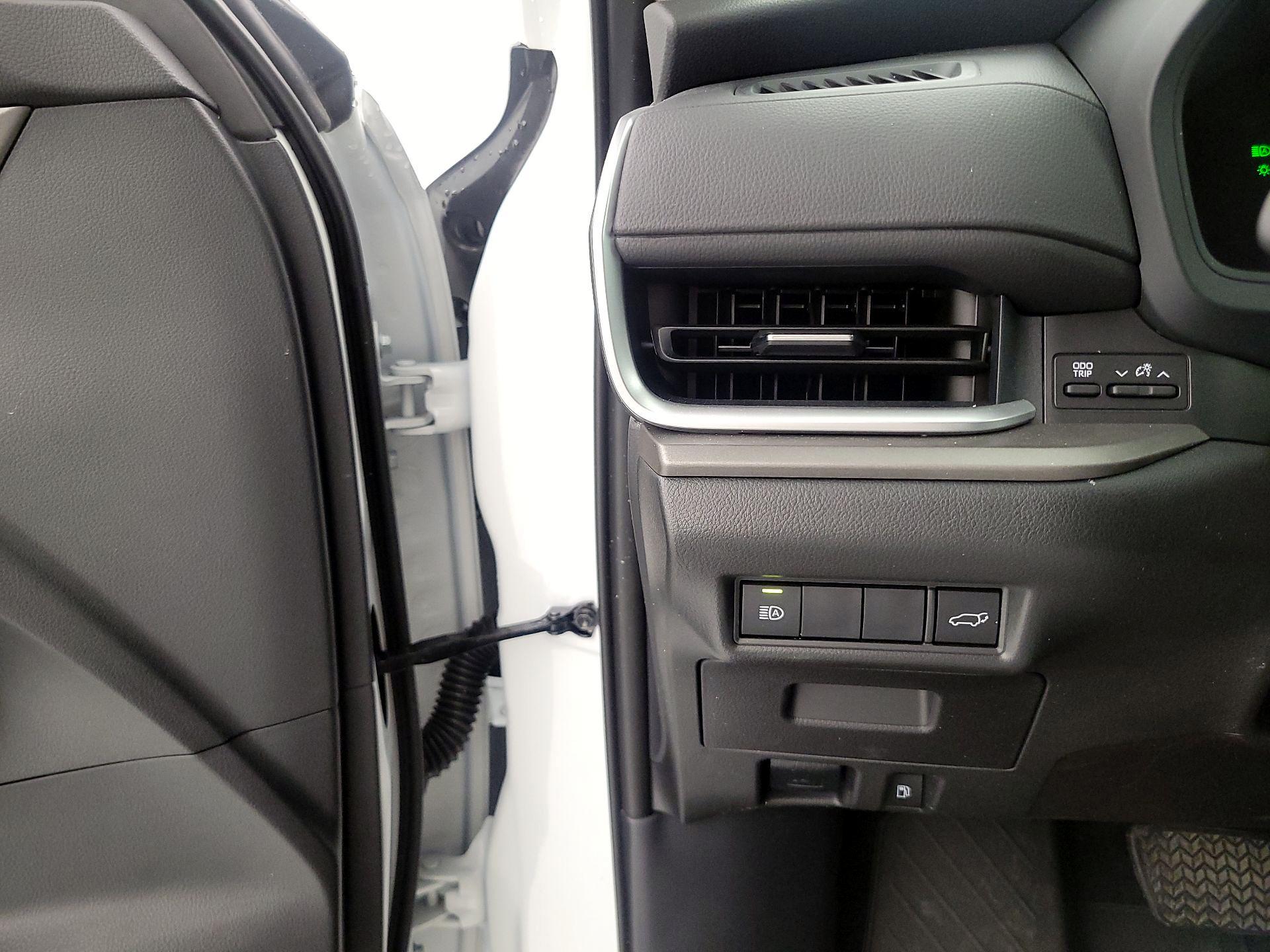 Thumbnail: 2025 Toyota Grand Highlander - 13