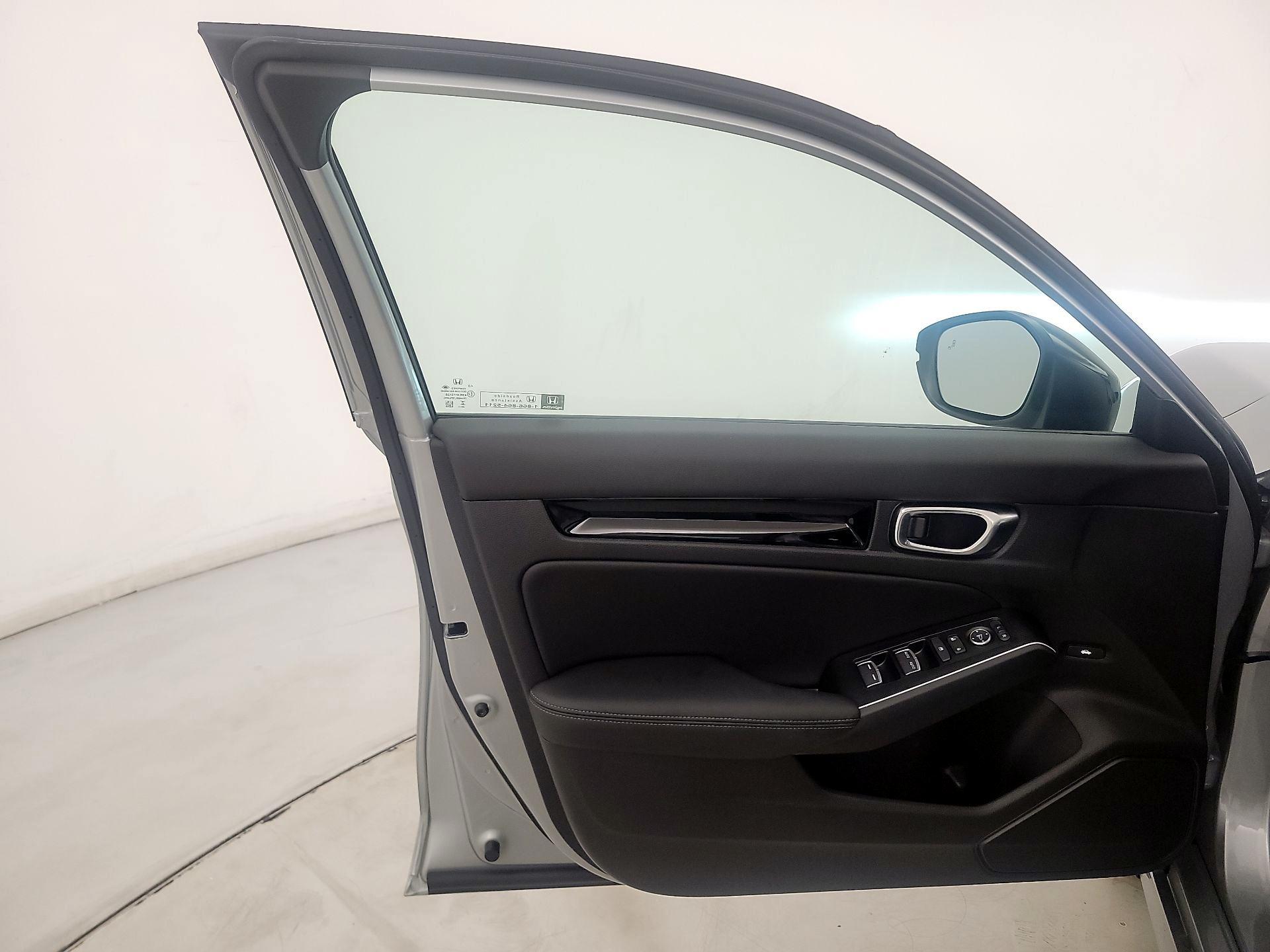 Thumbnail: 2025 Honda Civic - 12